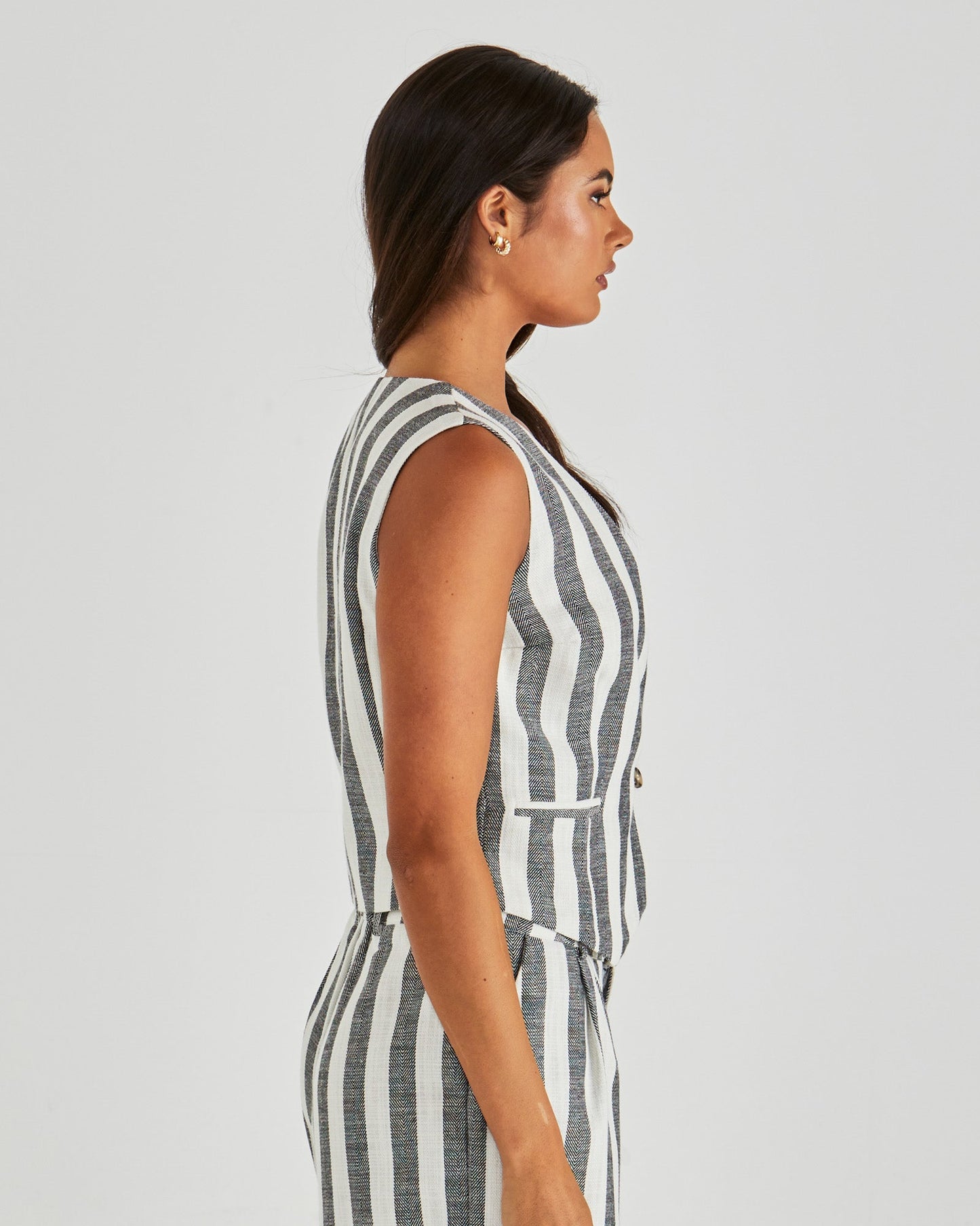 Sass Clothing Nevada Vest (Cream Black Stripe)