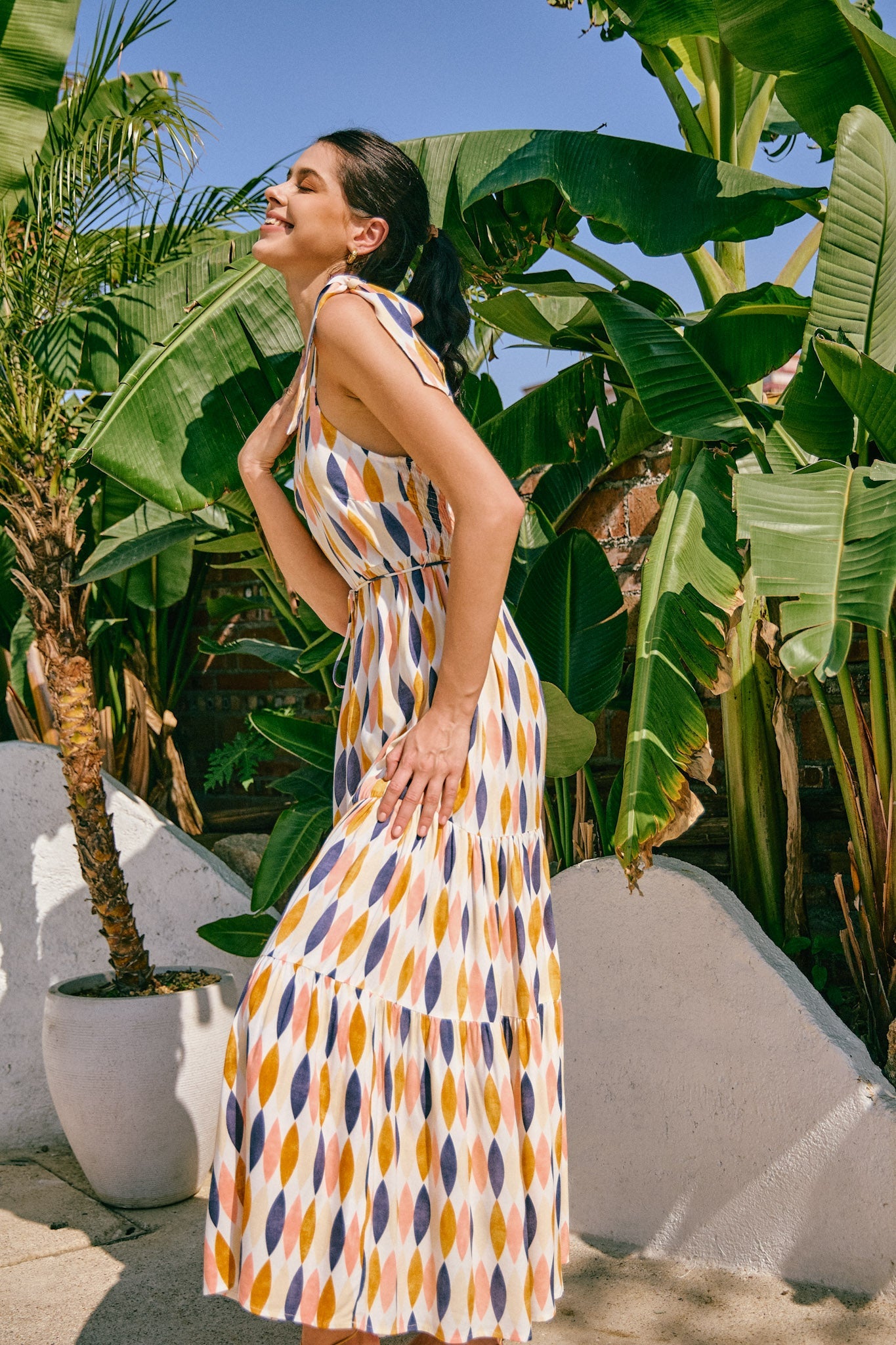 Heychic Witten Orange Geometric One Shoulder Tie Maxi Dress (Blue)