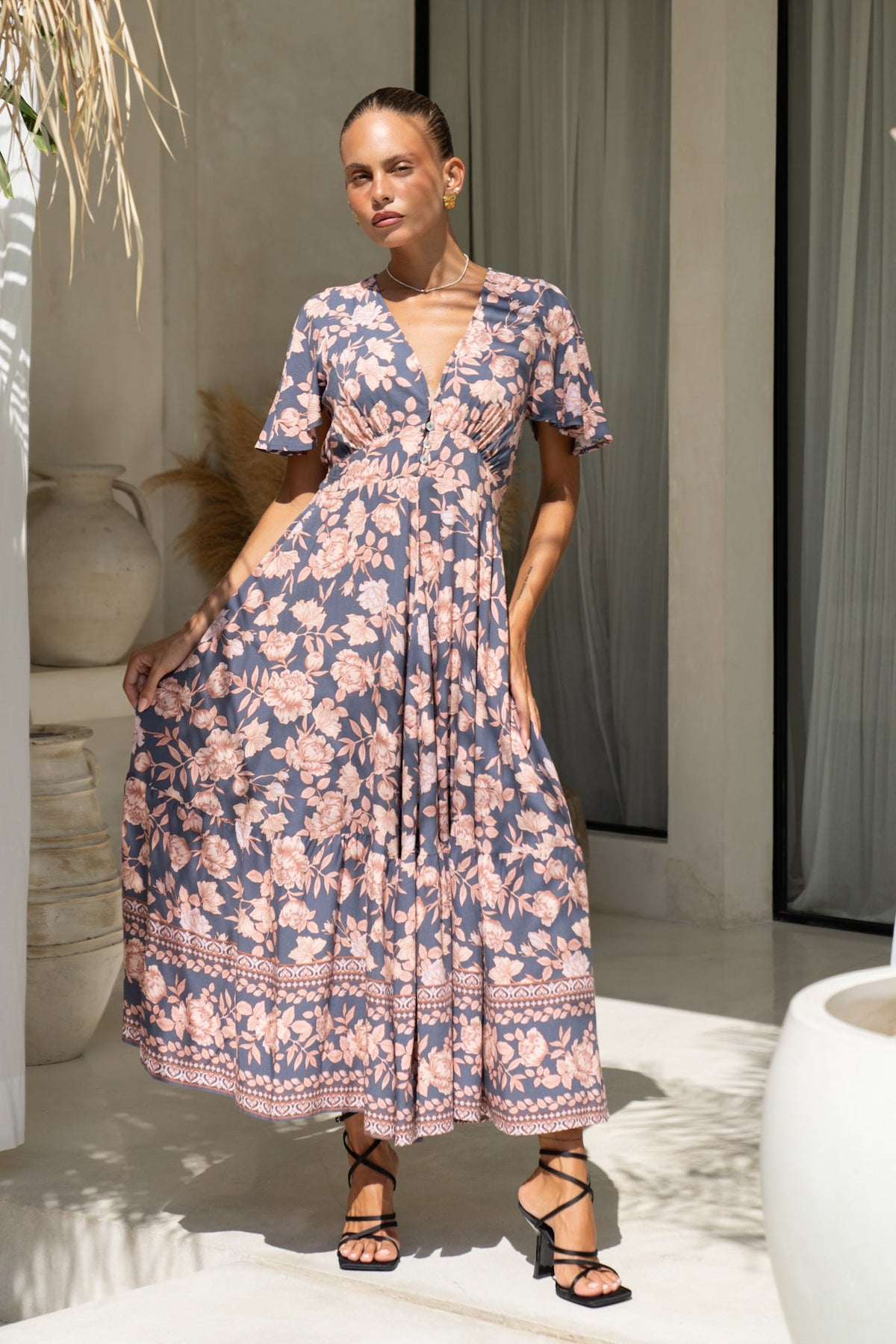 Heychic Amarante Navy Peach Boho V-Neck Midi Dress (Floral)