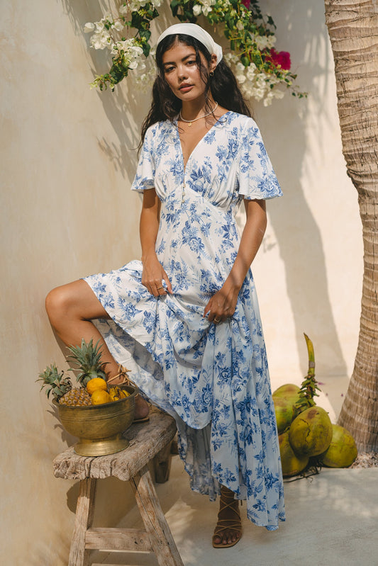 Image of Dresses. Productname: Heychic Rosette Floral V-Neck Midi Dress in Blue colour by brand - Heychic