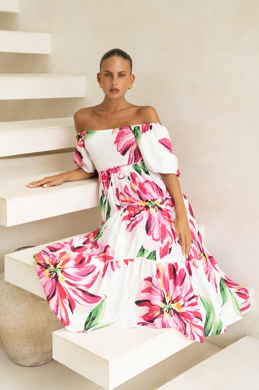 Image of Dresses. Productname: Heychic Gracie Floral Puff Sleeve Midi Dress in Pink colour by brand - Heychic