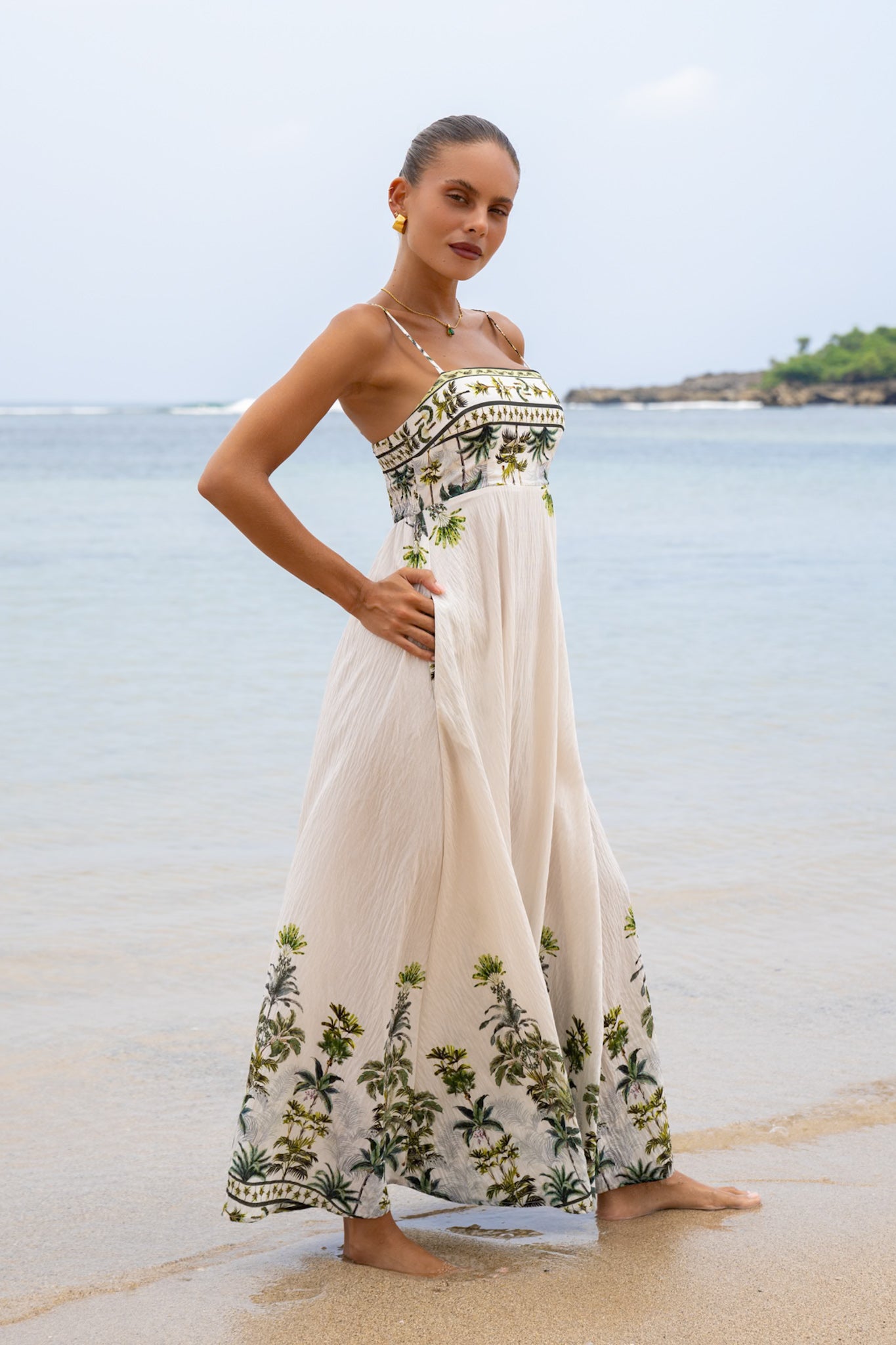 Heychic Sabina Tropical Flared Maxi Dress (Green)