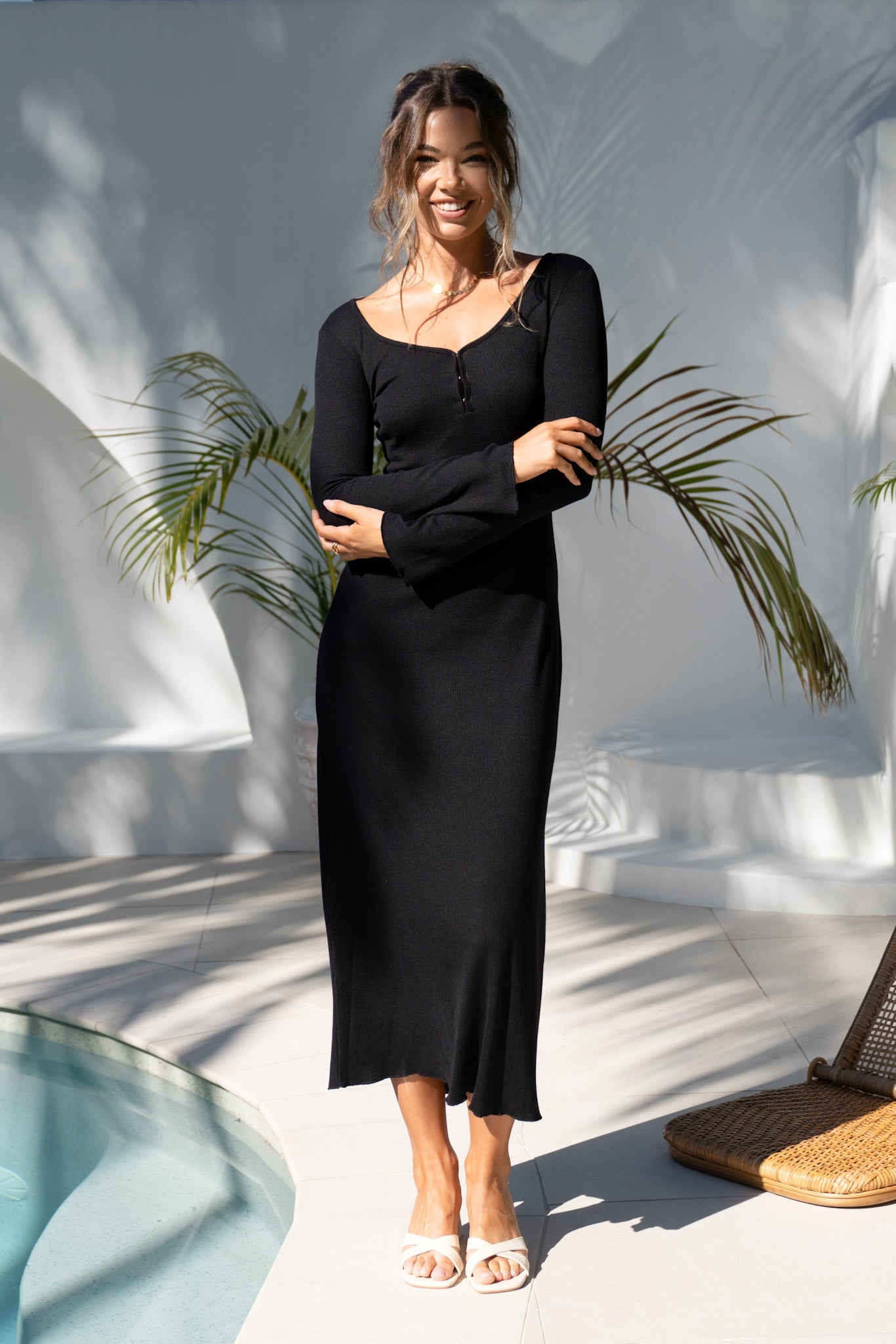 HEYCHIC Effie Long Sleeve Ribbed Maxi Dress (Black)