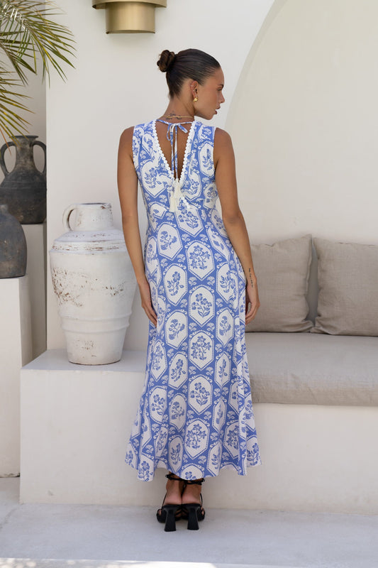 Heychic Delilah Floral V-Neck Maxi Dress (Blue)