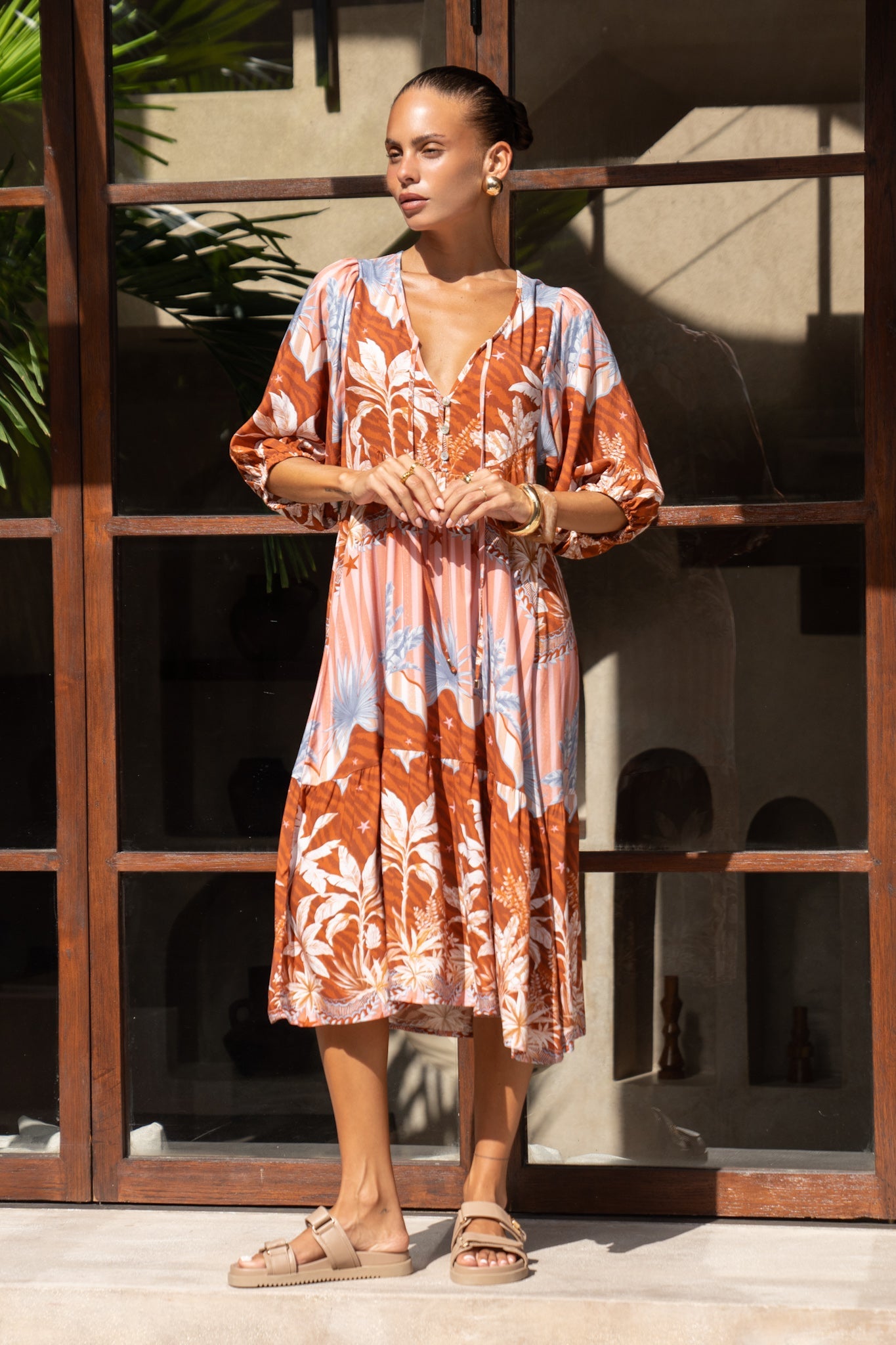 Heychic Nari Rust Tropical Volume Sleeve Midi Dress (Brown)