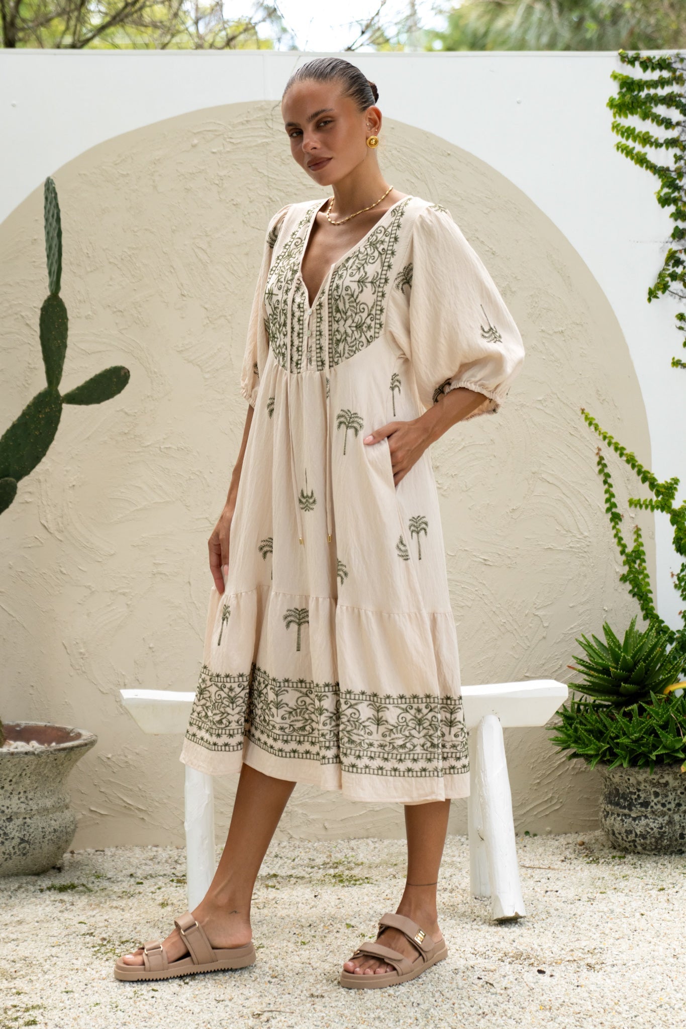 Heychic Kaena Green Tropical Embroidered Volume Sleeve Midi Dress (Beige)