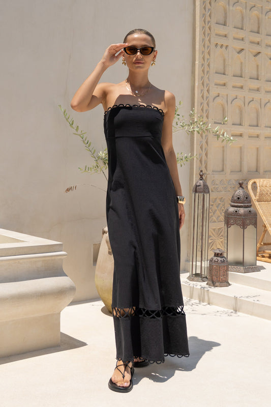 Image of Dresses. Productname: HEYCHIC Isobel Black Maxi Dress in Black colour by brand - HEYCHIC