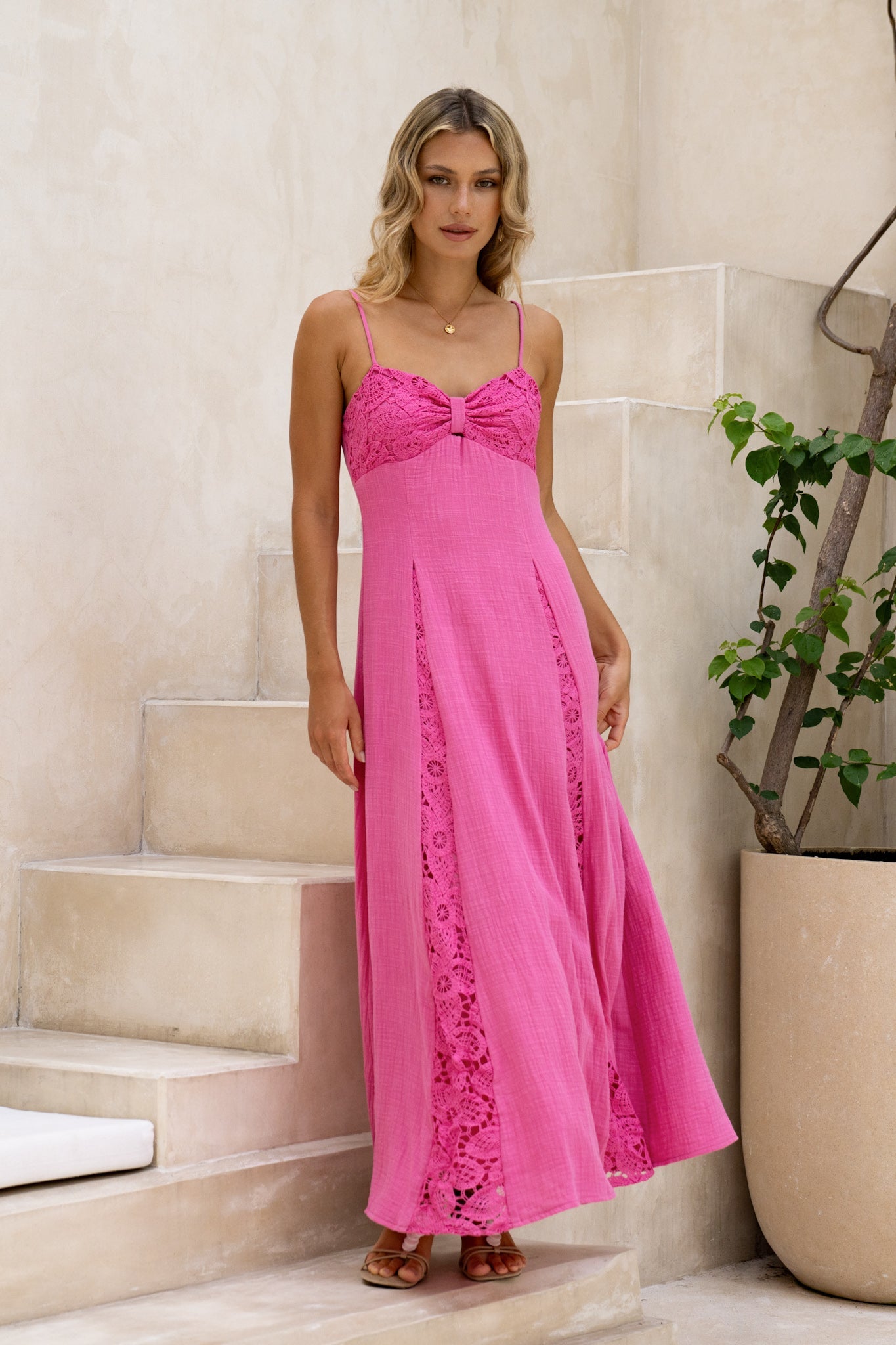 HEYCHIC Miki Sweetheart Lace Maxi Dress (Pink)