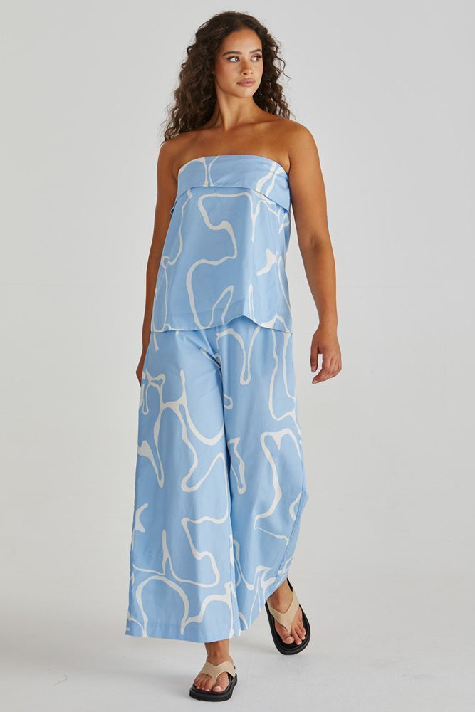 Image of a model wearing Pants. Product name - Tilda Pant Abstract Daisy in Abstract Daisy colour by brand - Sass Clothing
