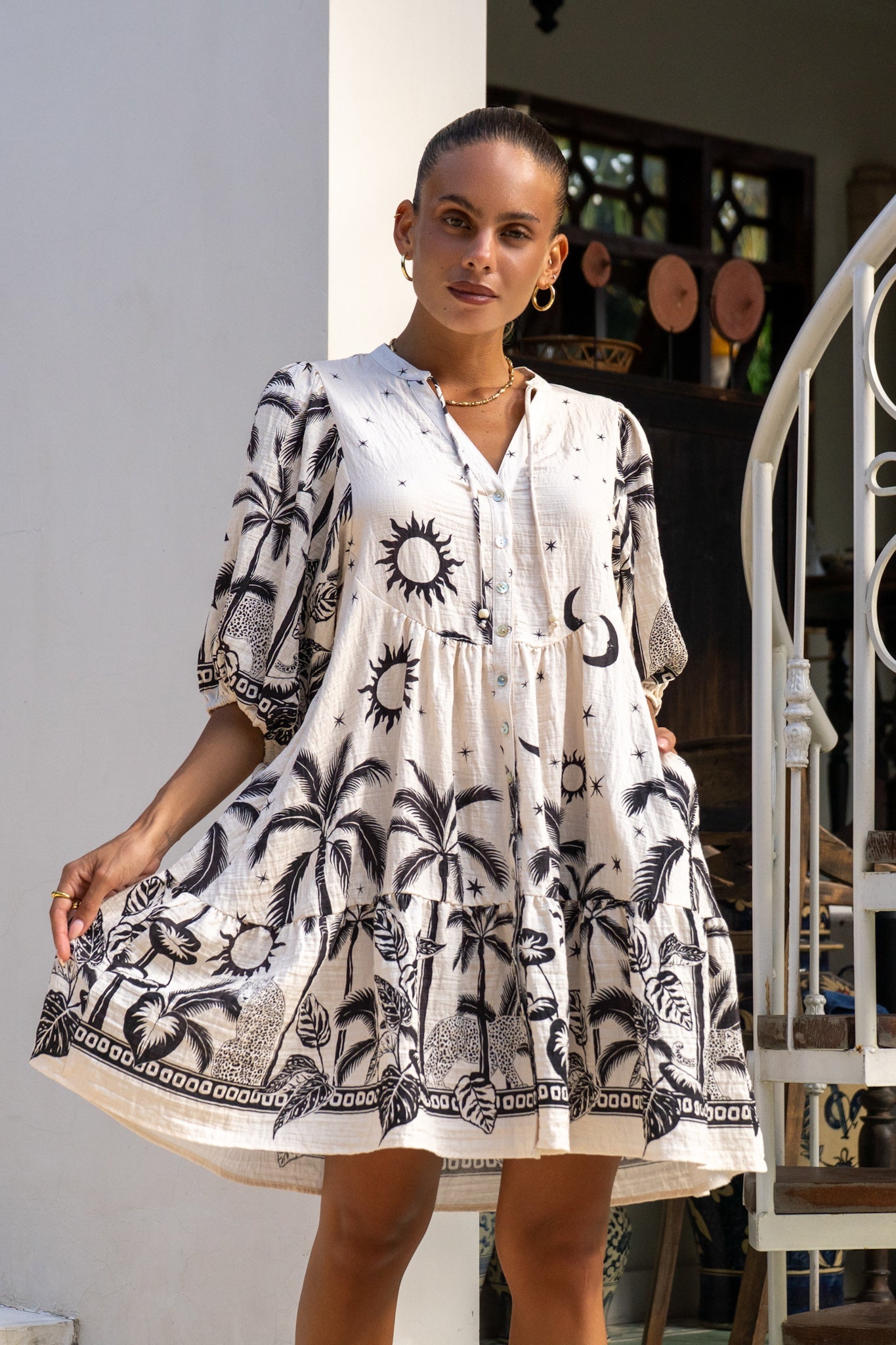 Heychic Savani Black Tropical Button Down Mini Dress (Beige)