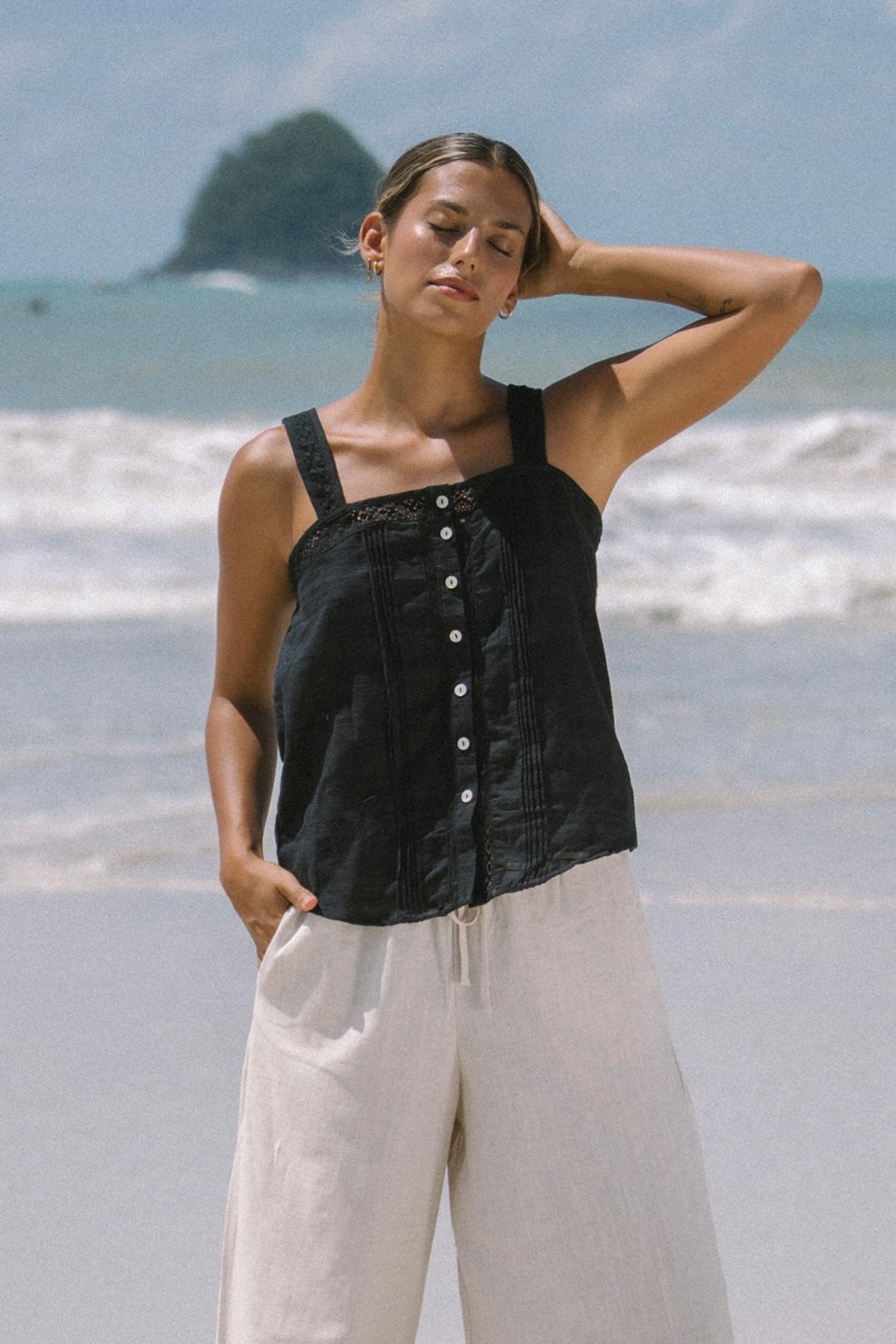 Heychic Ari Cami Top (Black)