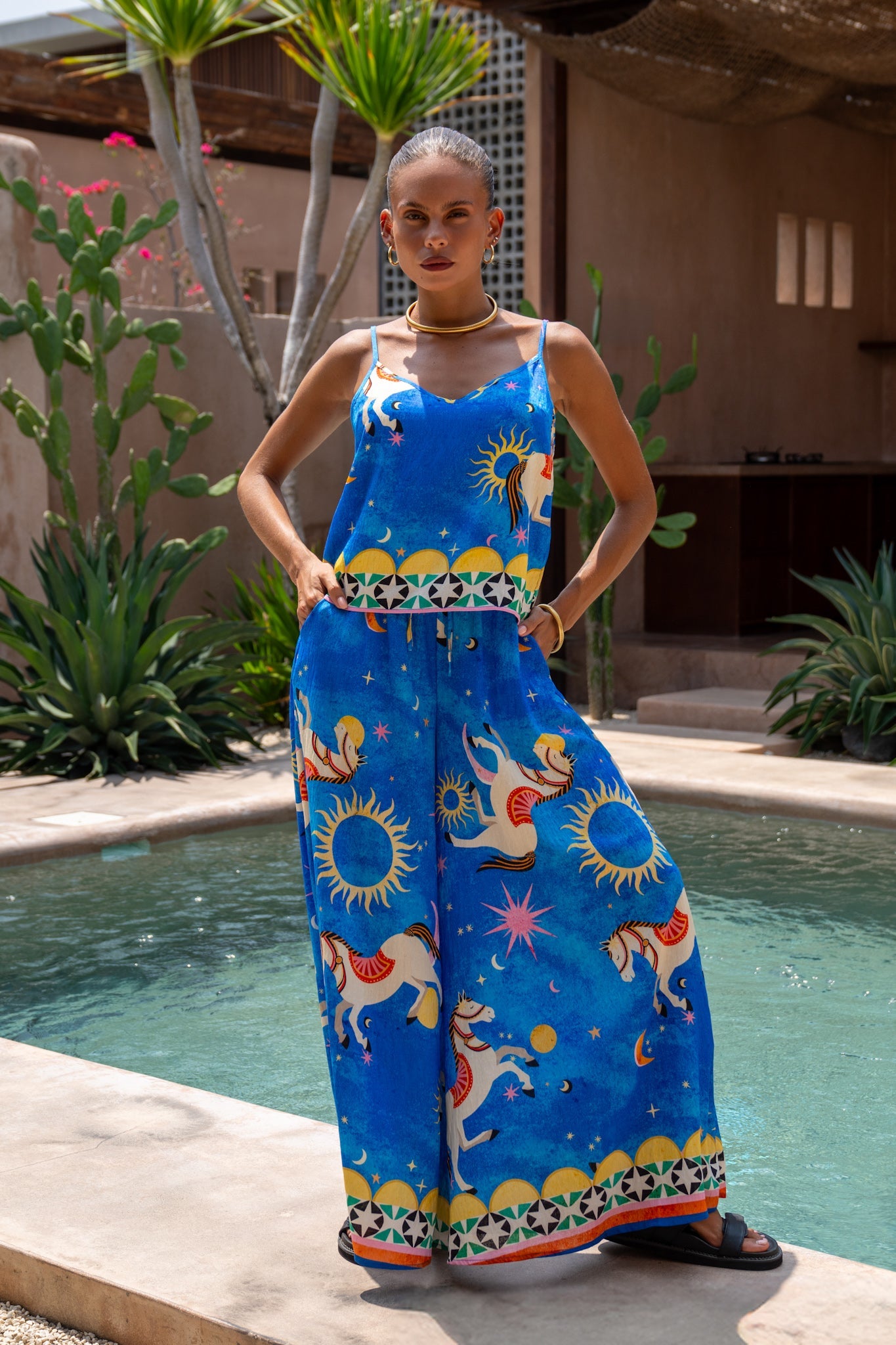 Heychic Philippa Abstract Cami Top (Blue)