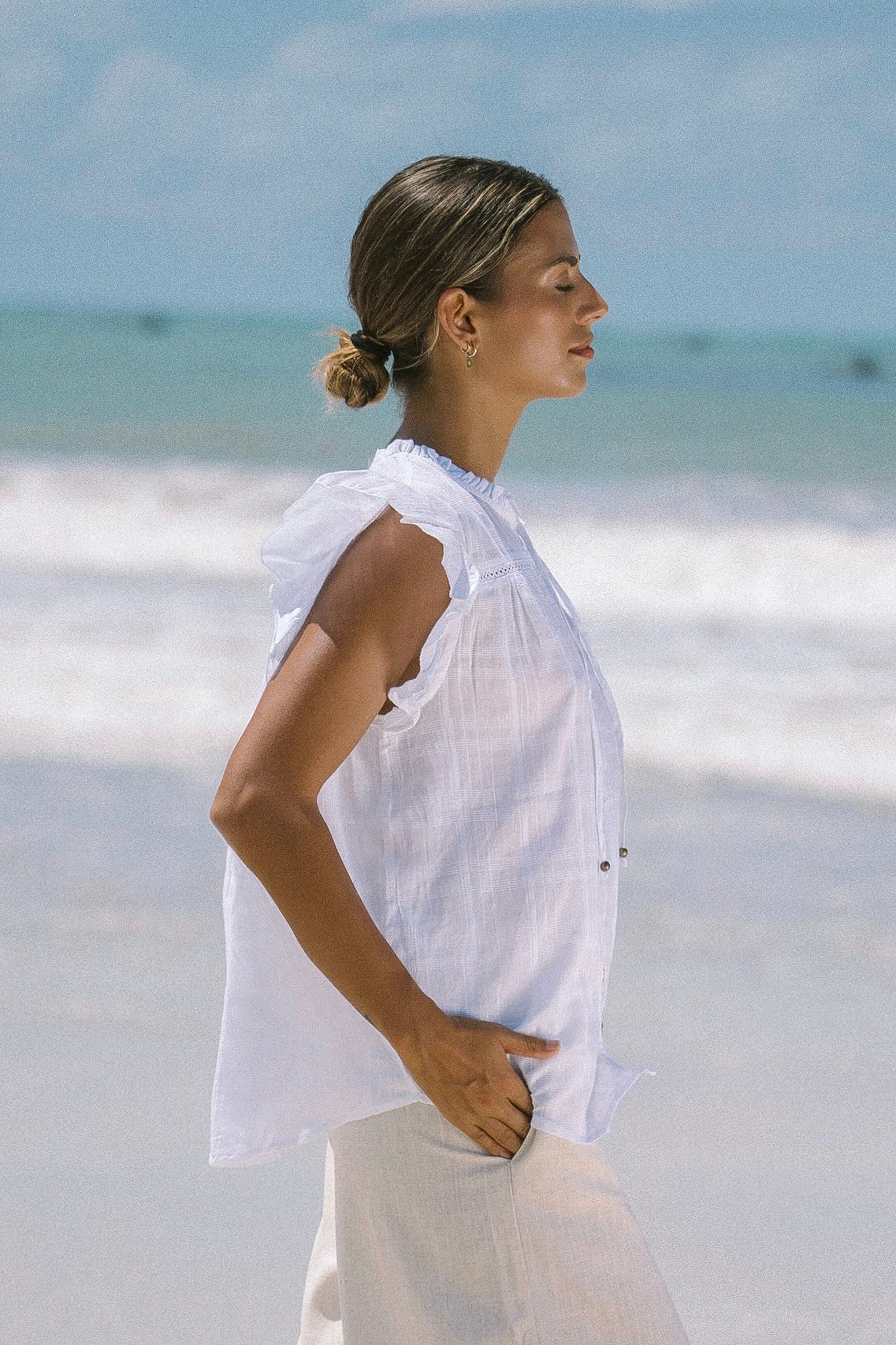 Heychic Eve Ruffle Top (White)