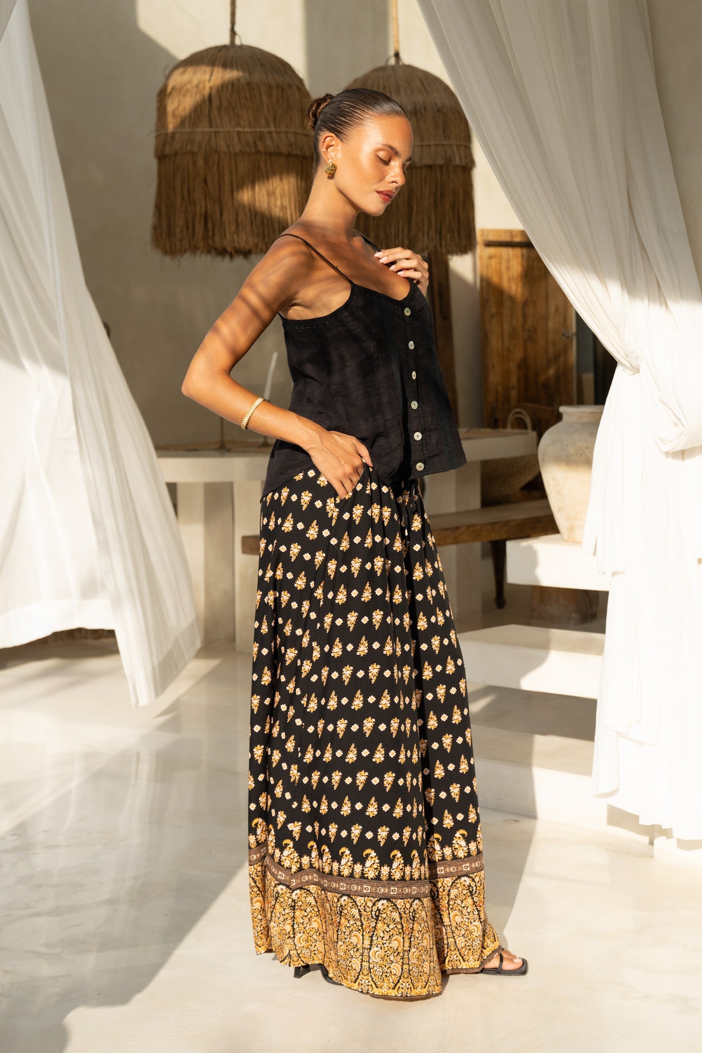 HEYCHIC Makayla Cami (Black)