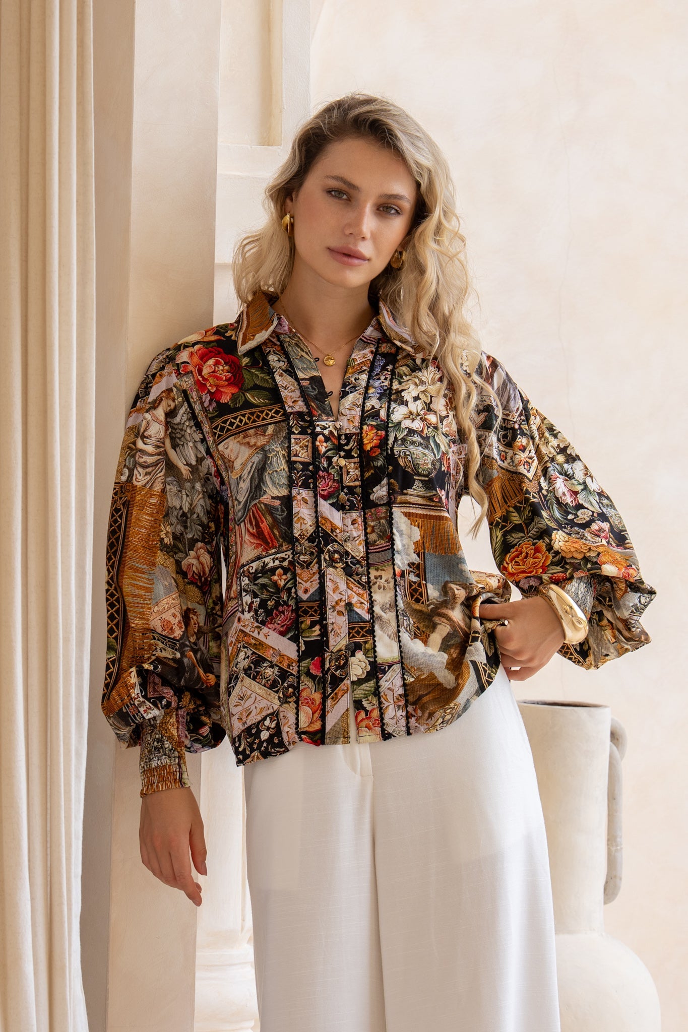Heychic Alessia Abstract Balloon Sleeve Blouse (Black)