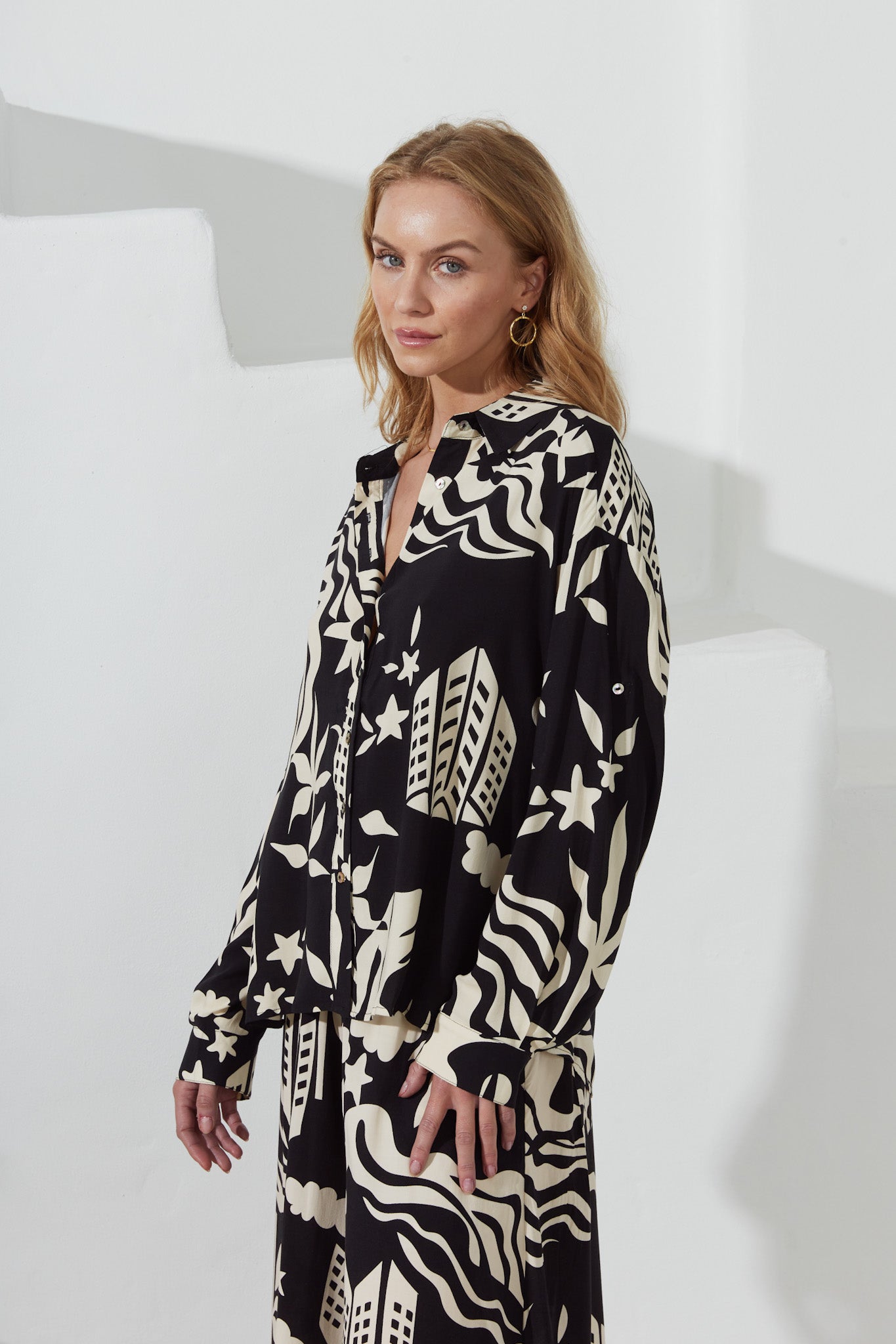 Heychic Cali Abstract Long Sleeve Shirt (Black)