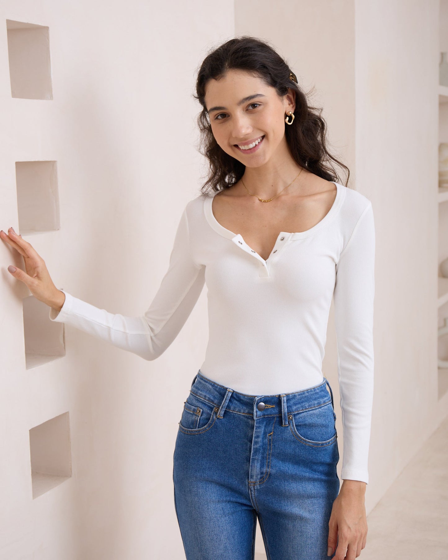 Heychic Ada Ribbed Long Sleeve Top (White)