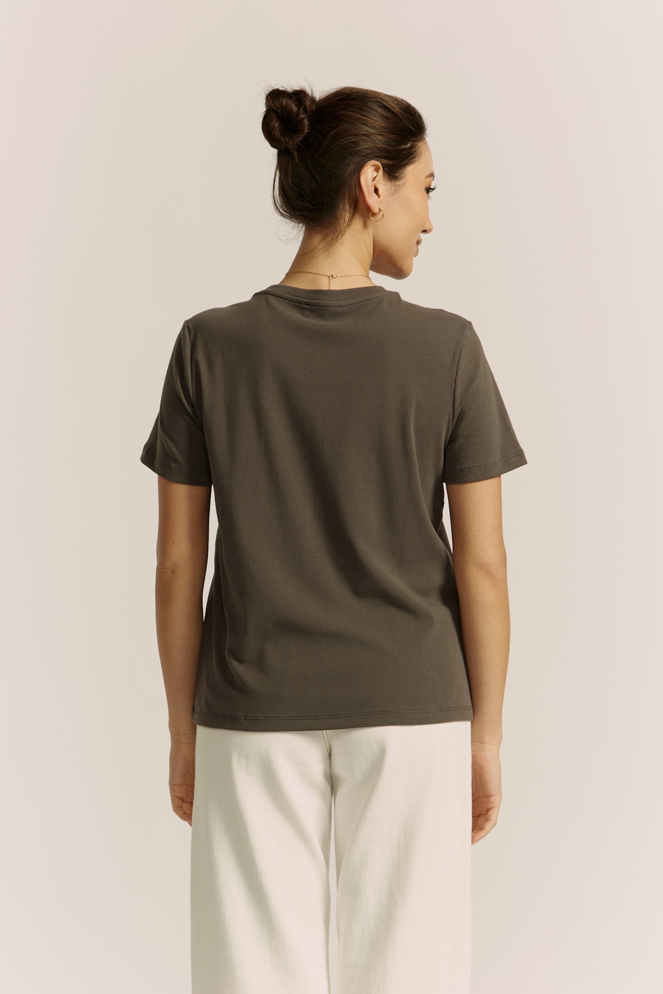 Heychic Sunnies Charcoal Graphic T-Shirt (Grey)