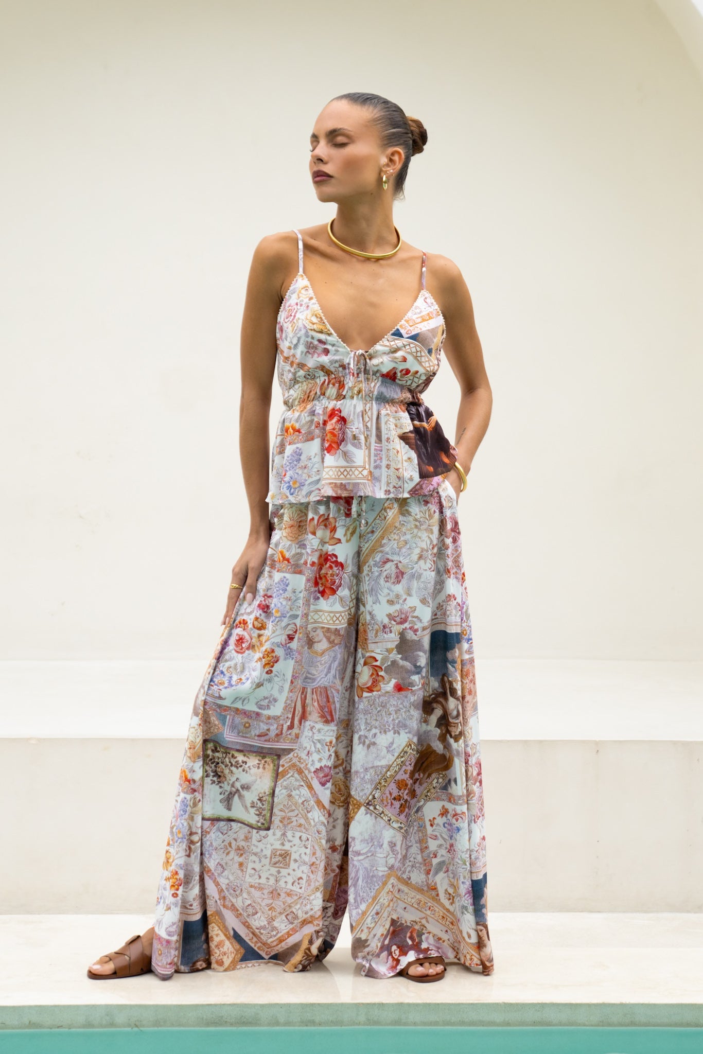 Heychic Kasia Lilac Abstract Wide Leg Pants (Beige)