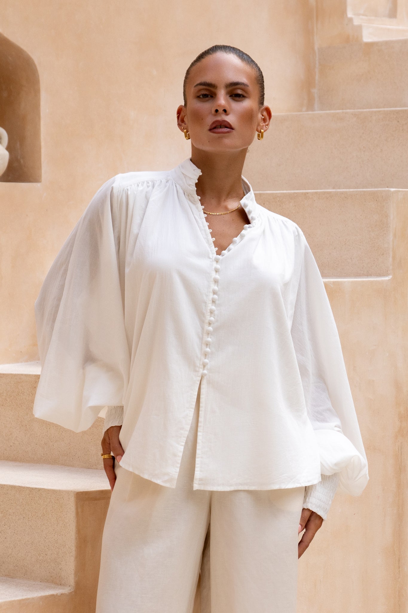Heychic Erin Button Balloon Sleeve Blouse (White)