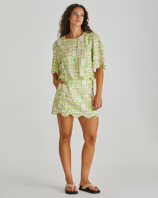 Sass Clothing Emmett Shell Scallop Top (Green Shell Patchwork)
