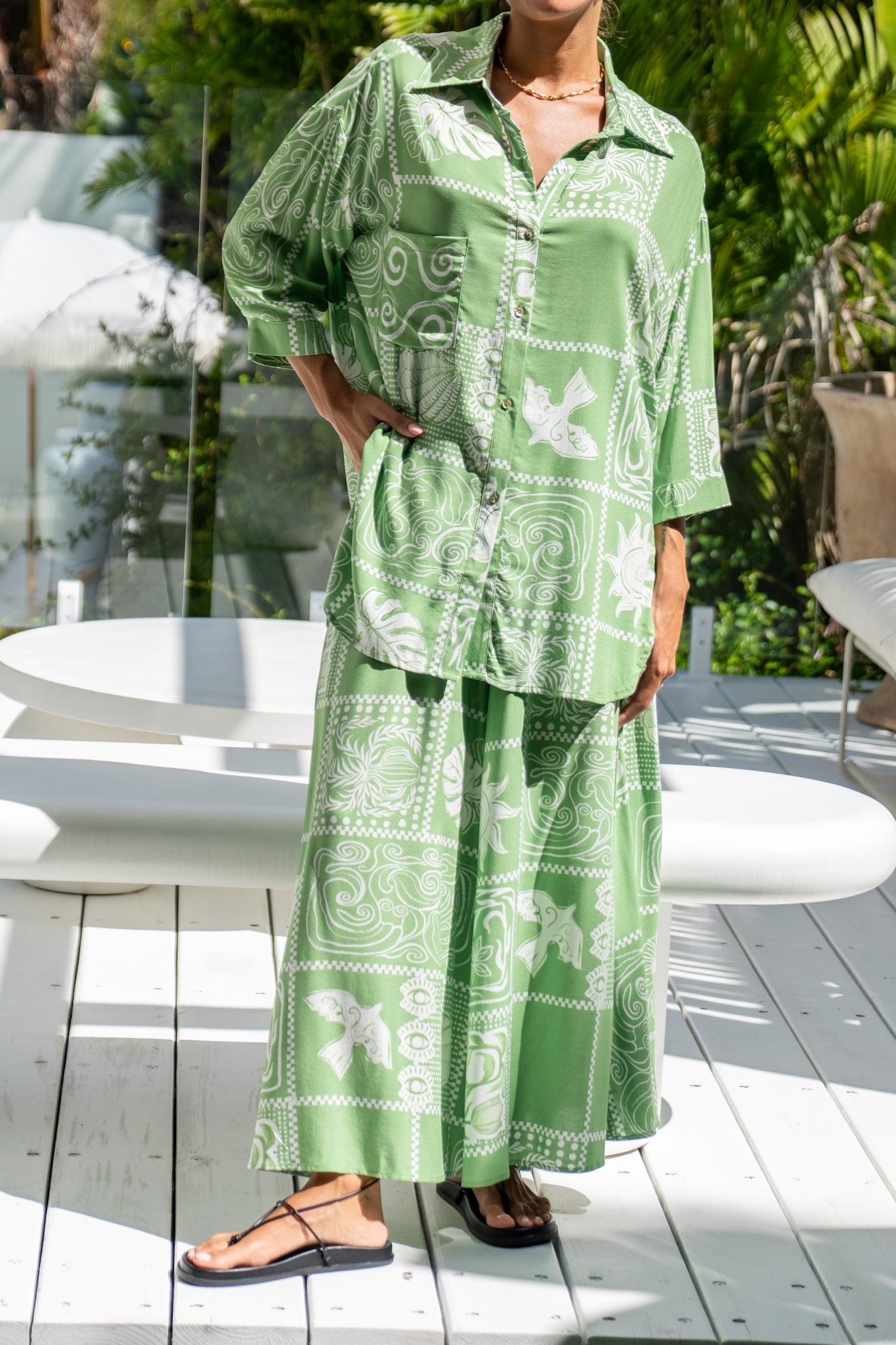 Heychic Esmira Abstract 3/4 Sleeve Shirt (Green)
