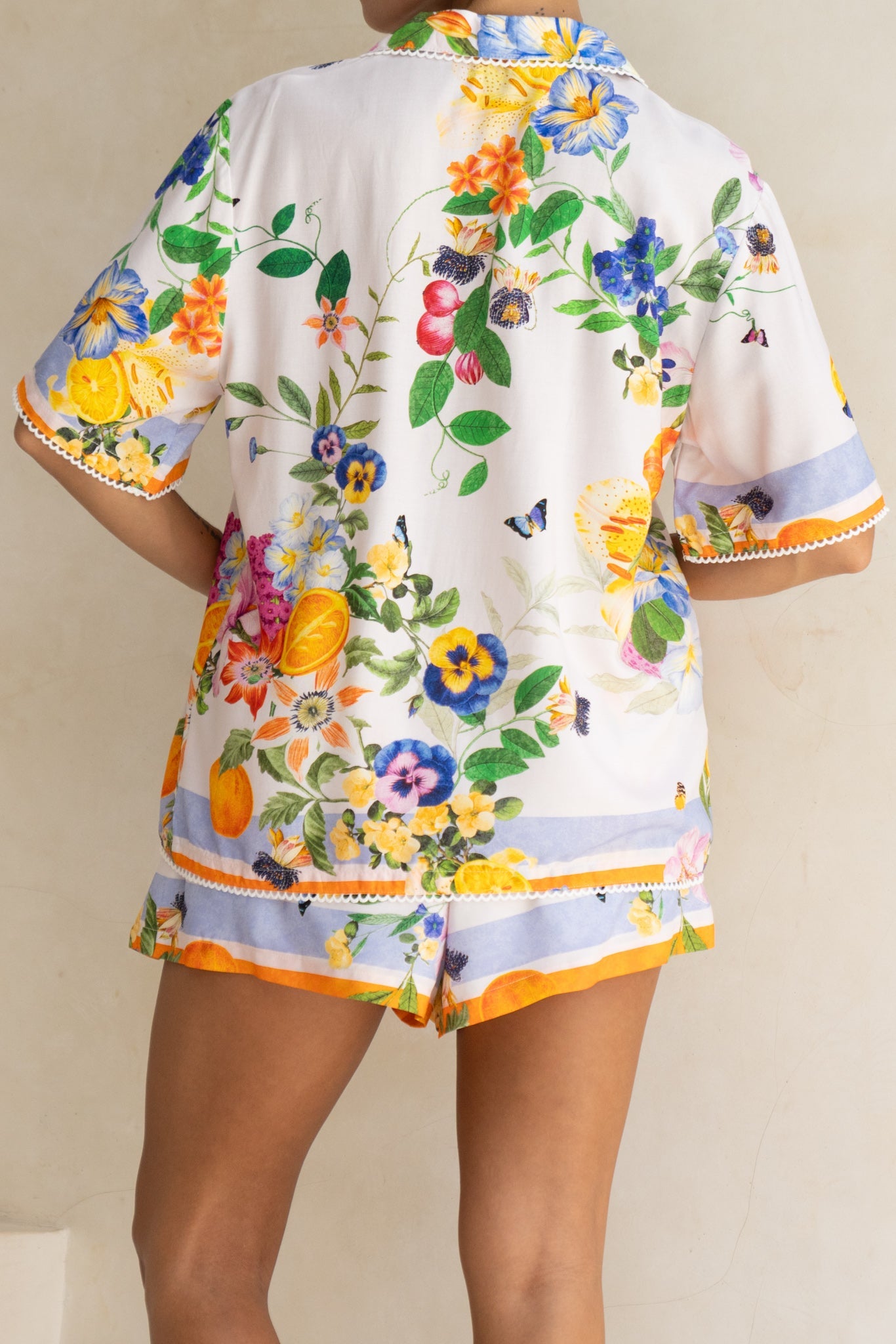 Heychic Felicity Orange Scallop Lace Trim Shirt (Floral)