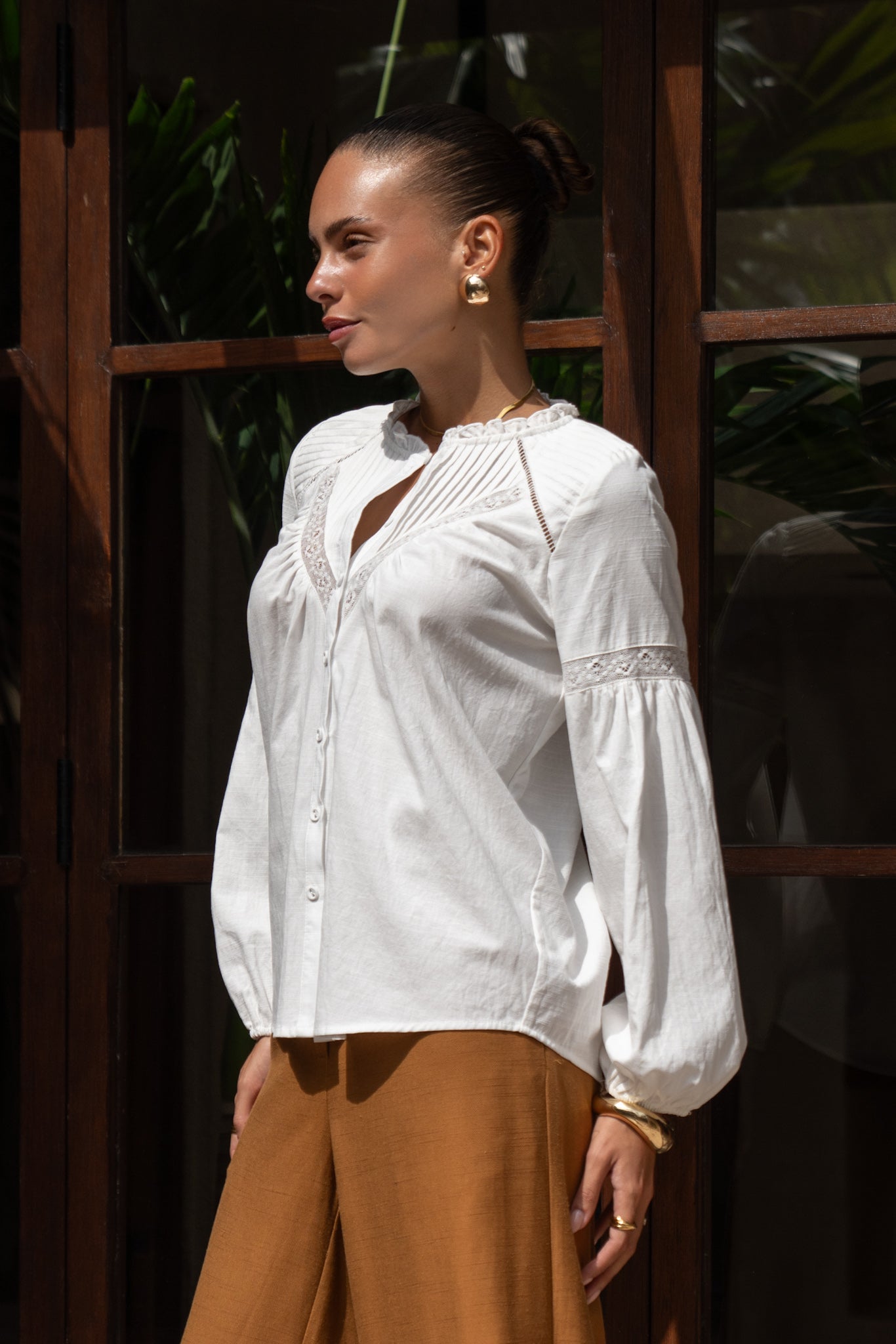 Heychic Lynette Lace Detail Blouse (White)