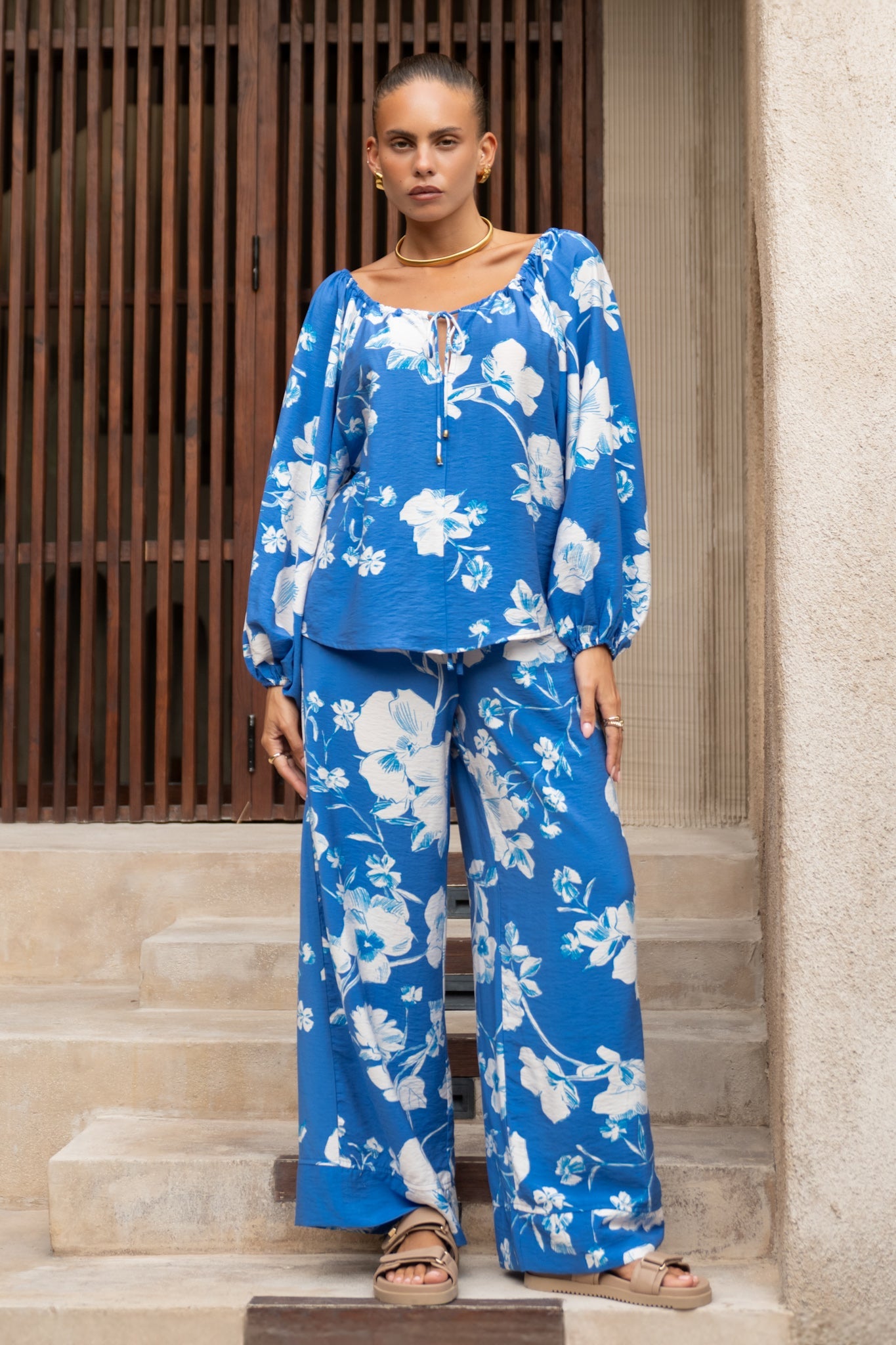 Heychic Lysandra Floral Pants (Blue)