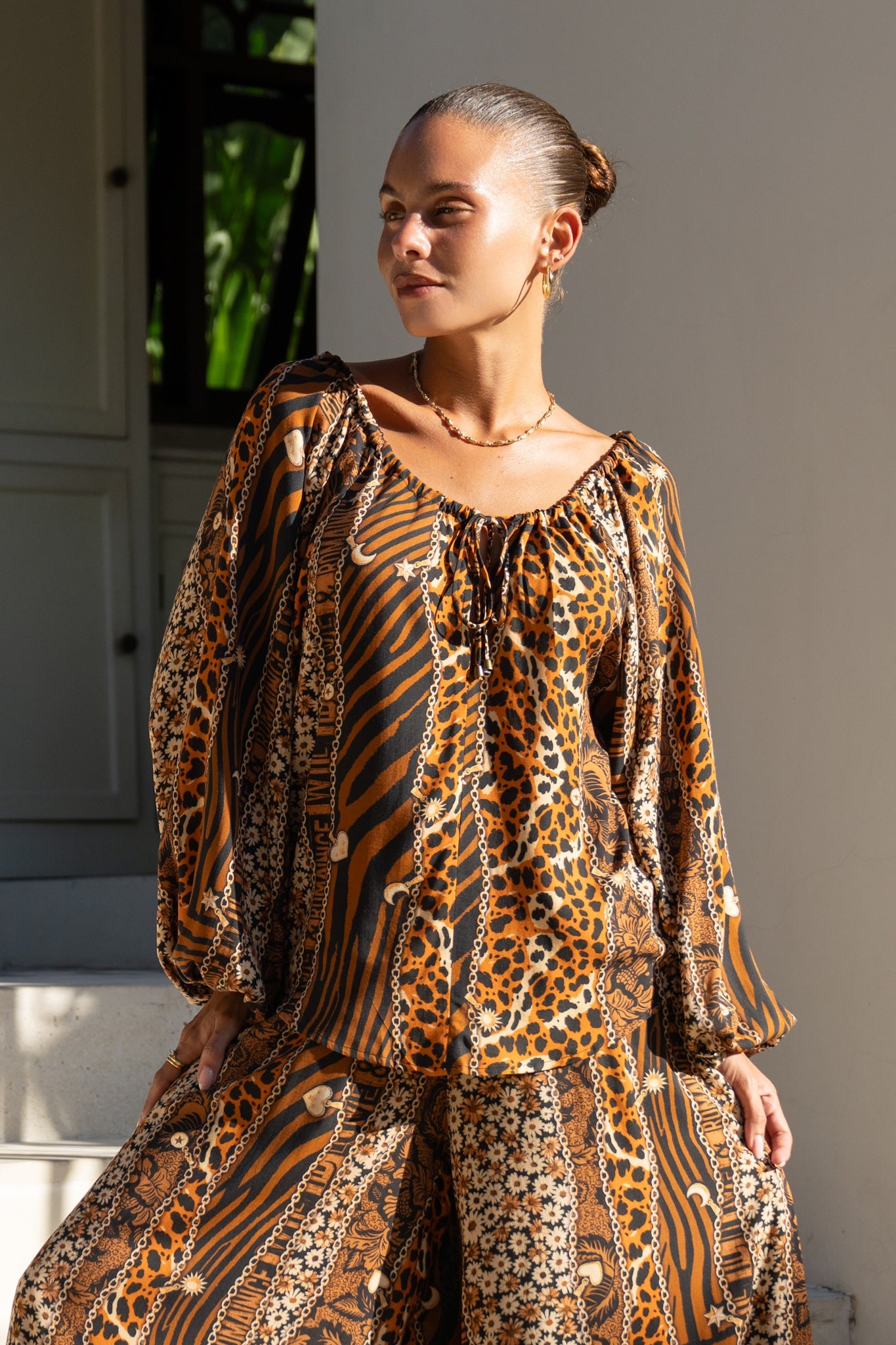 Heychic Malika Leopard Blouse (Brown)