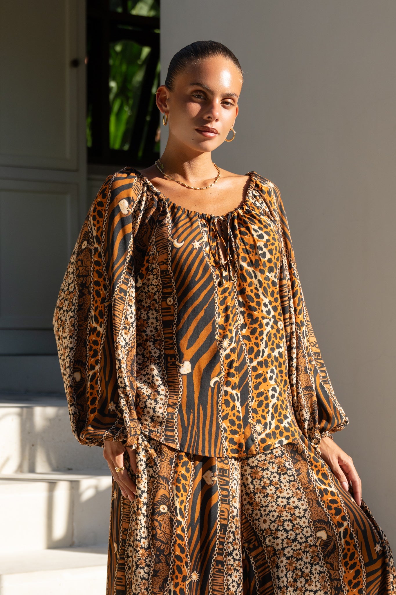 Heychic Malika Leopard Blouse (Brown)