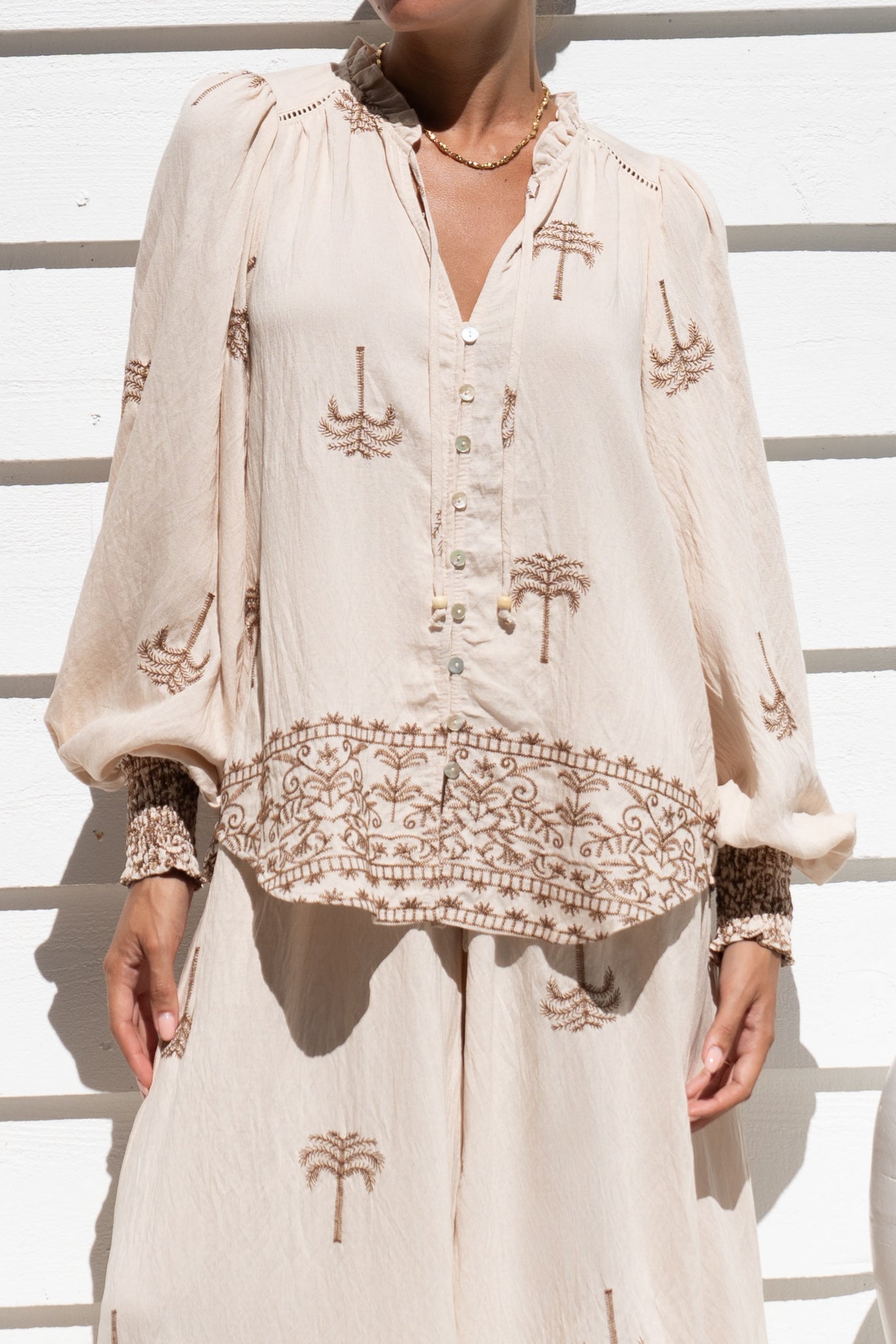 Heychic Kaena Tropical Embroidered Balloon Sleeve Blouse (Brown)