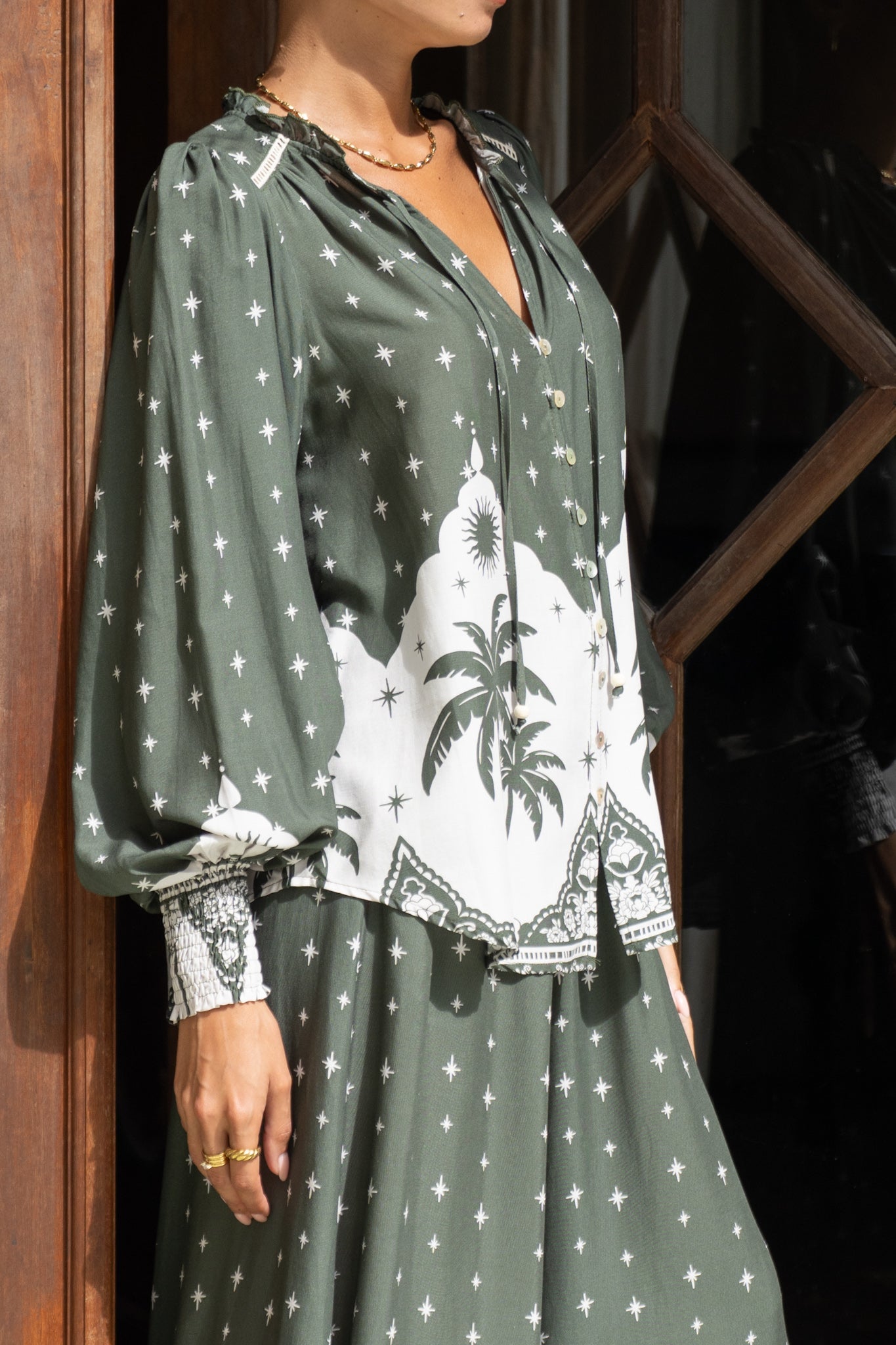 Heychic Arletta Tropical Balloon Sleeve Blouse (Green)