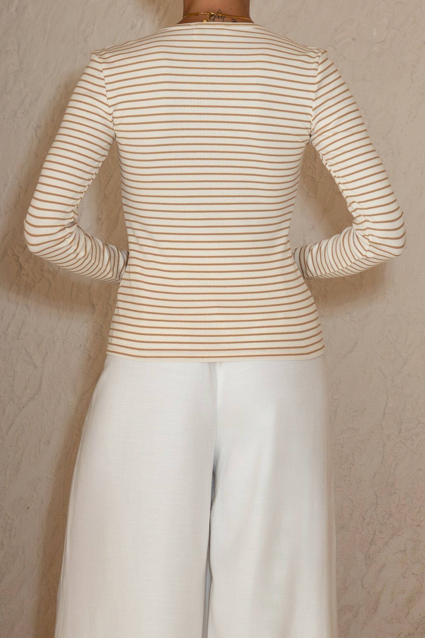 Heychic Blaise Camel Stripe Ribbed Long Sleeve Top (Cream)