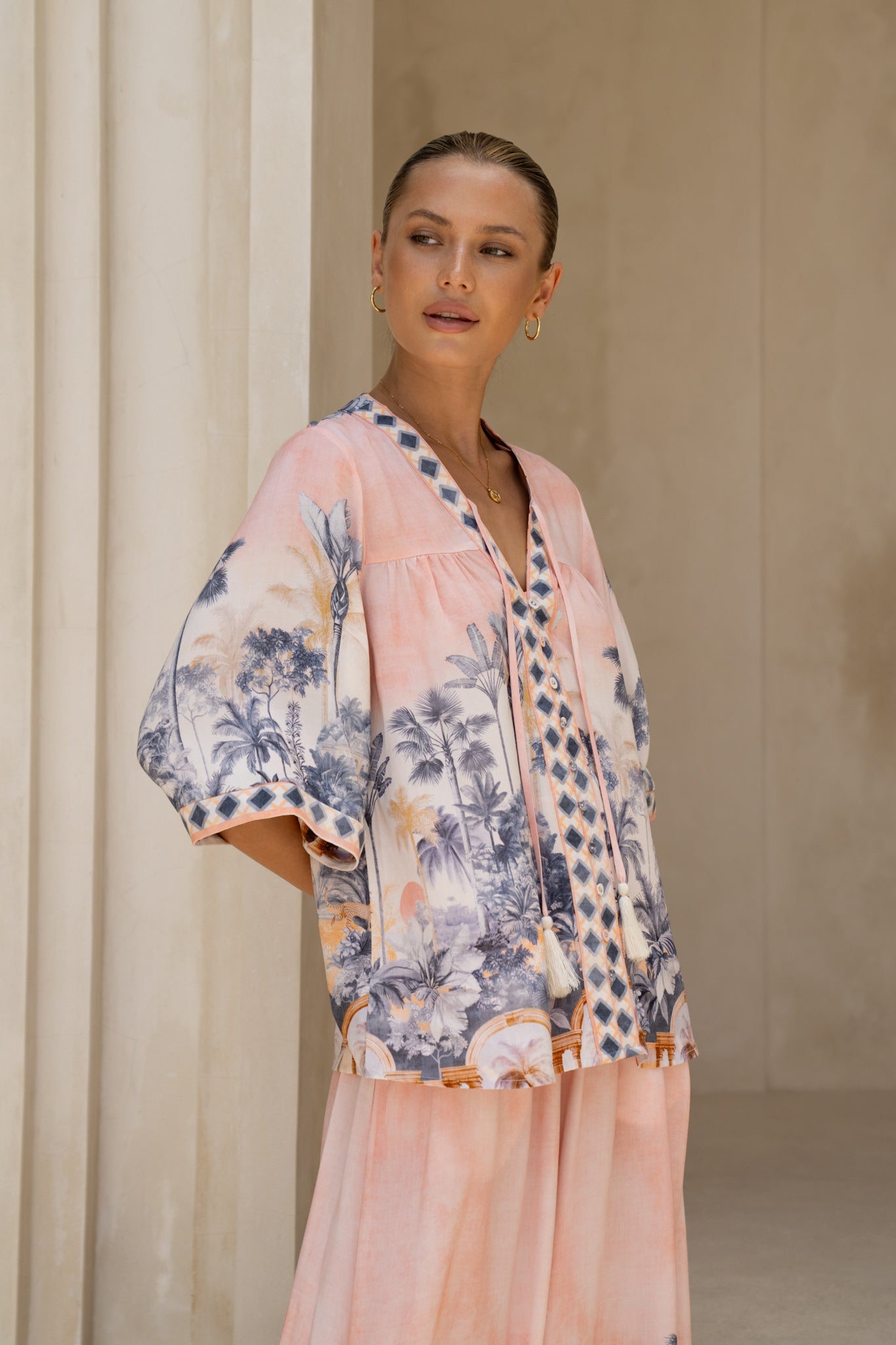 HEYCHIC Marzella Tropical Shirt (Pink)