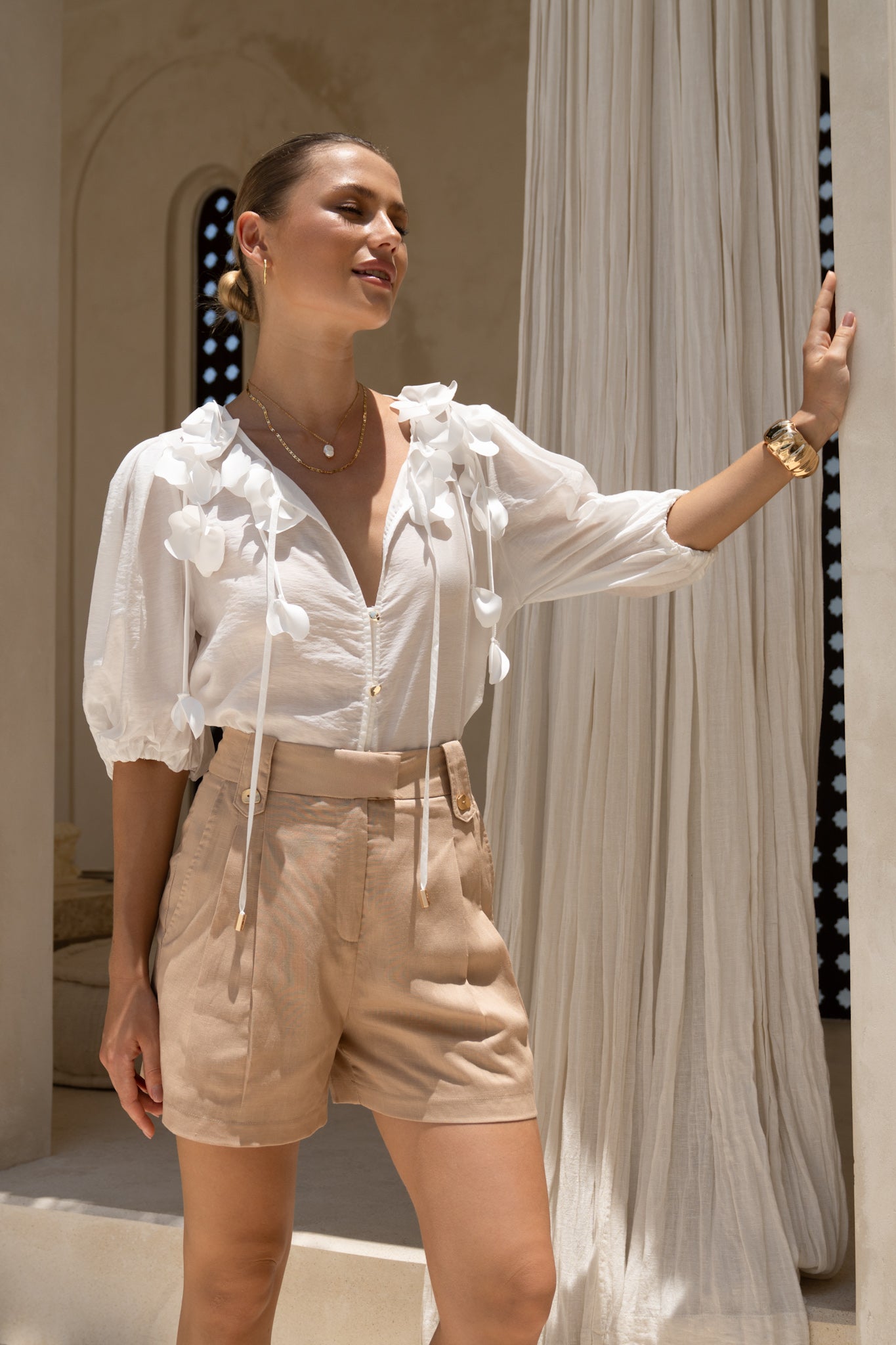 HEYCHIC Bloom Floral Appliqué Blouse (White)