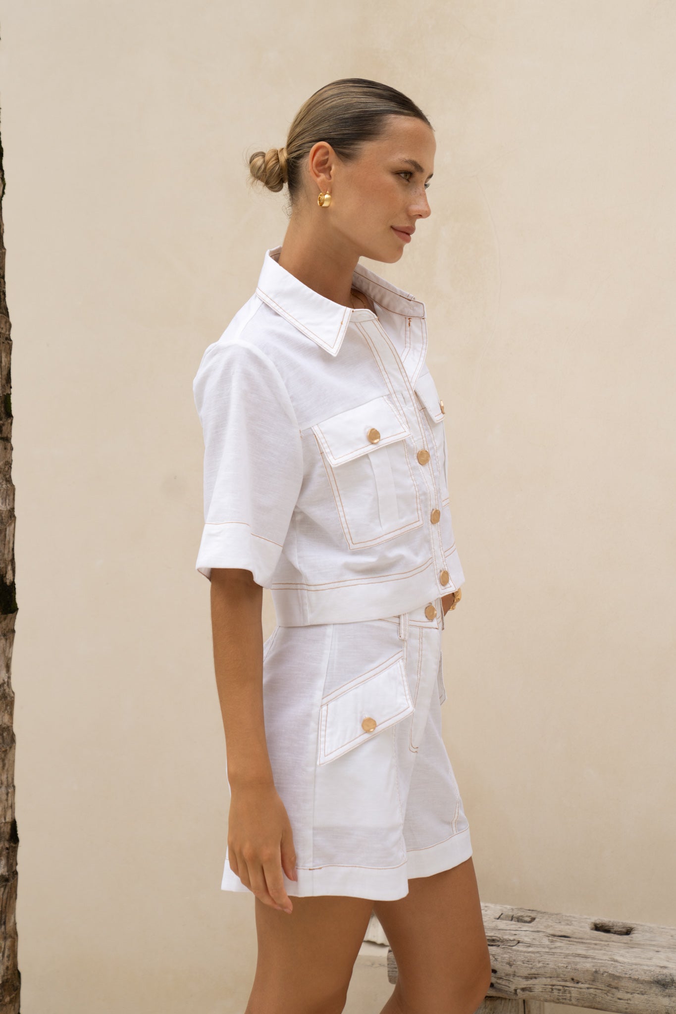 HEYCHIC Averie Cropped Shirt (White)