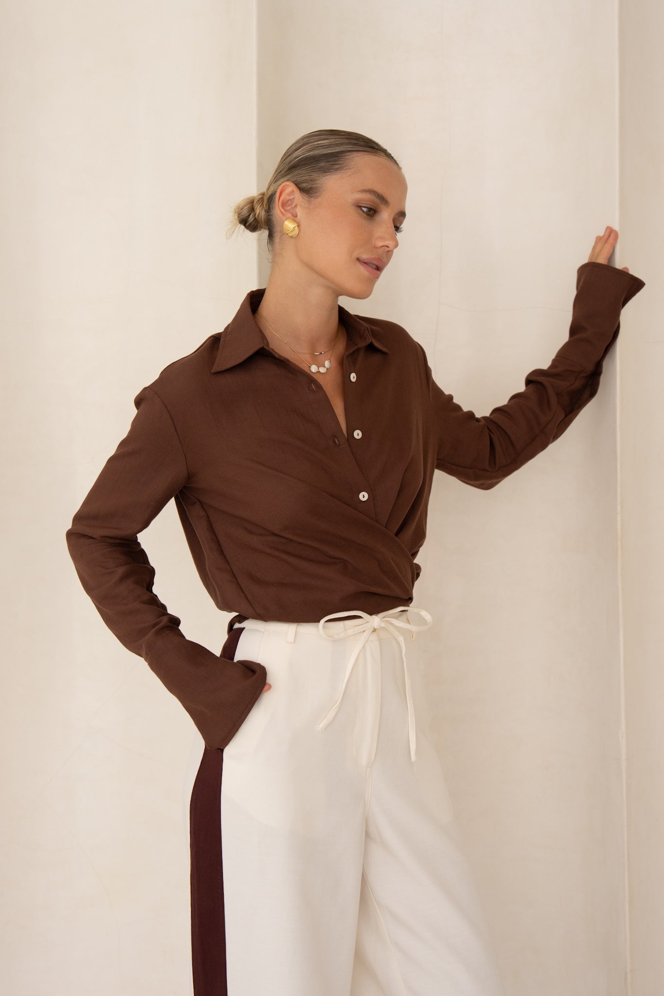 HEYCHIC Luma Wrap Shirt (Brown)
