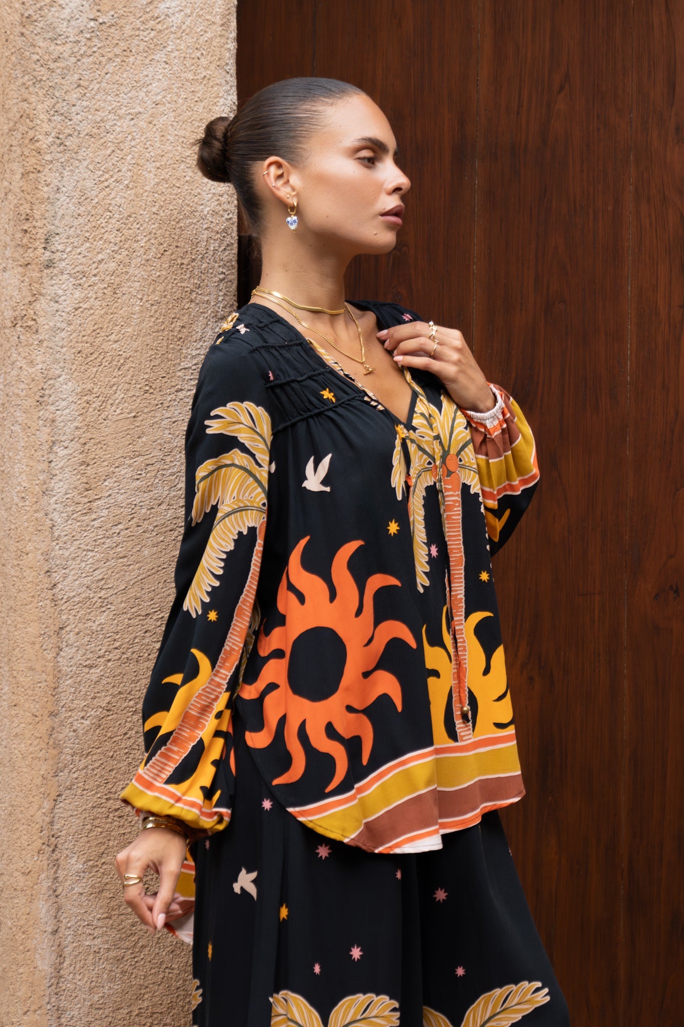 Heychic Solianne Tropical Long Sleeve Blouse (Black)