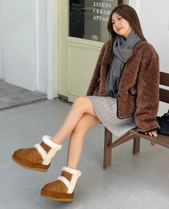 UGG EVERAU® Udelia Platform Boots (Chestnut)