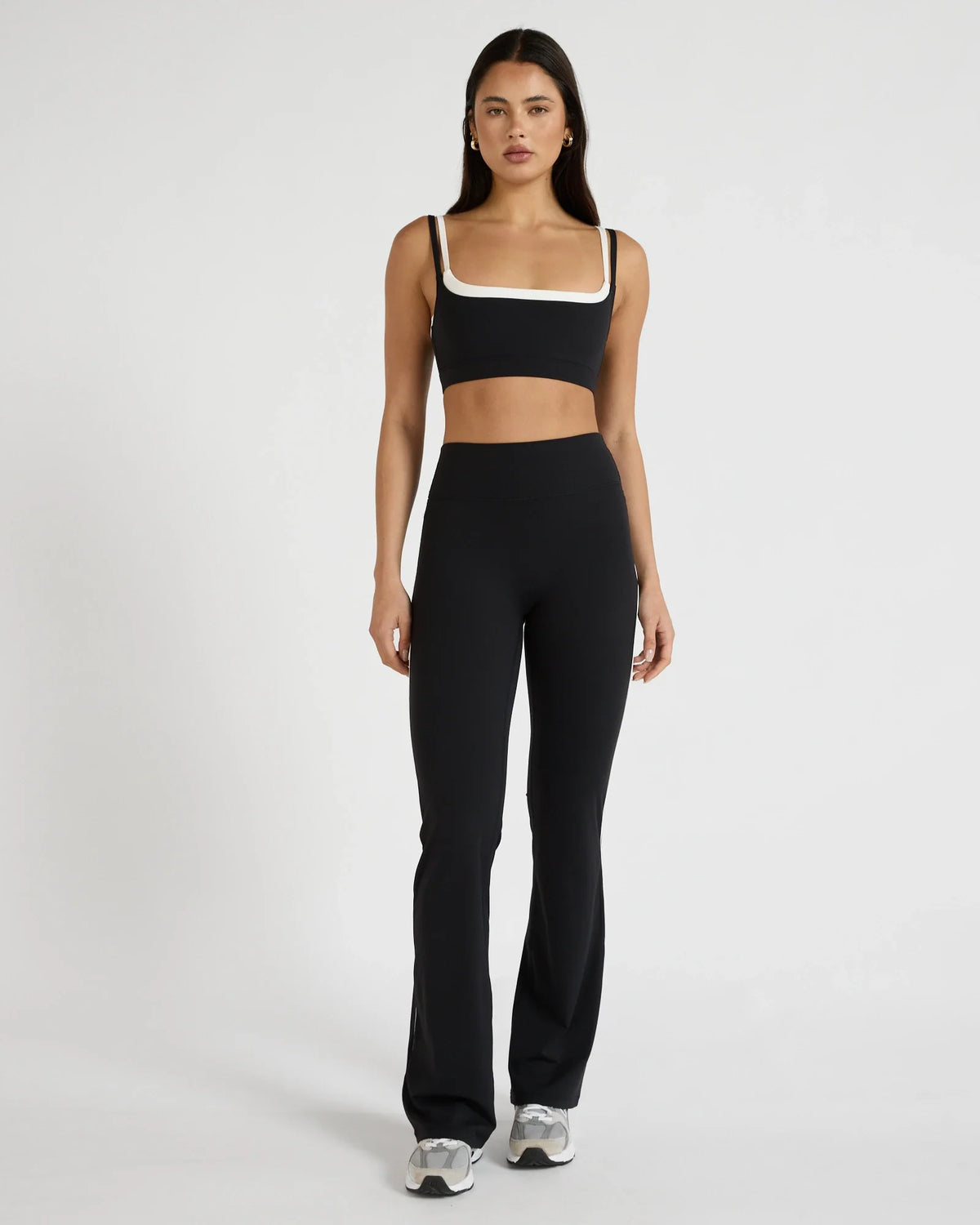 ALLFENIX CloudCore Double Layer Contrast Sports Bra (Black)