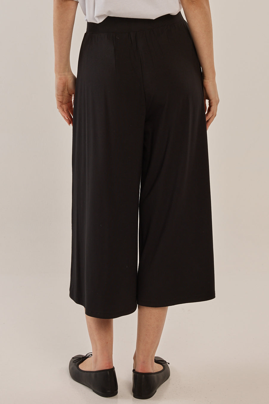 Betty Basics Crystal Crop Jogger (Black)