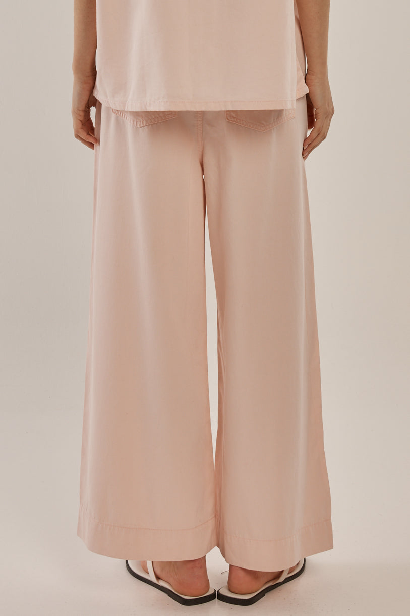 Betty Basics Saffra Relax Leg Jean (Pink)