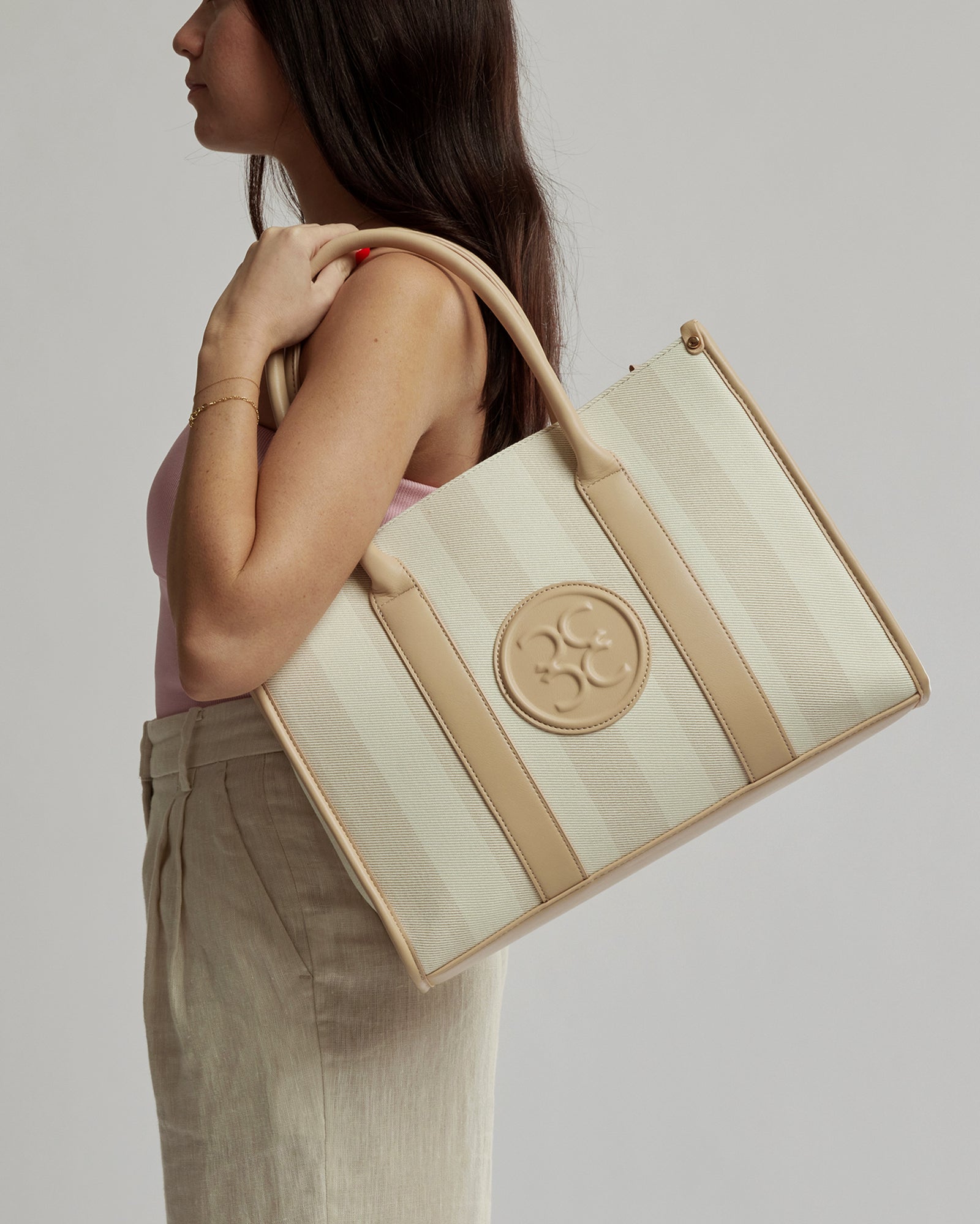 Image of Tote Bags. Productname: Colette Natural Eve Logo Large Tote in Natural colour by brand - Colette