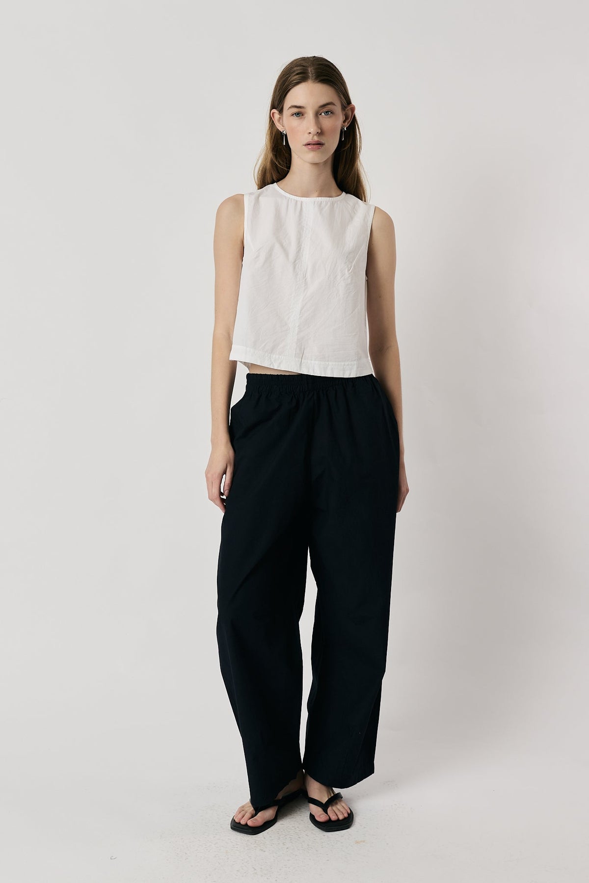 Giliann Agnes Pant (Navy)