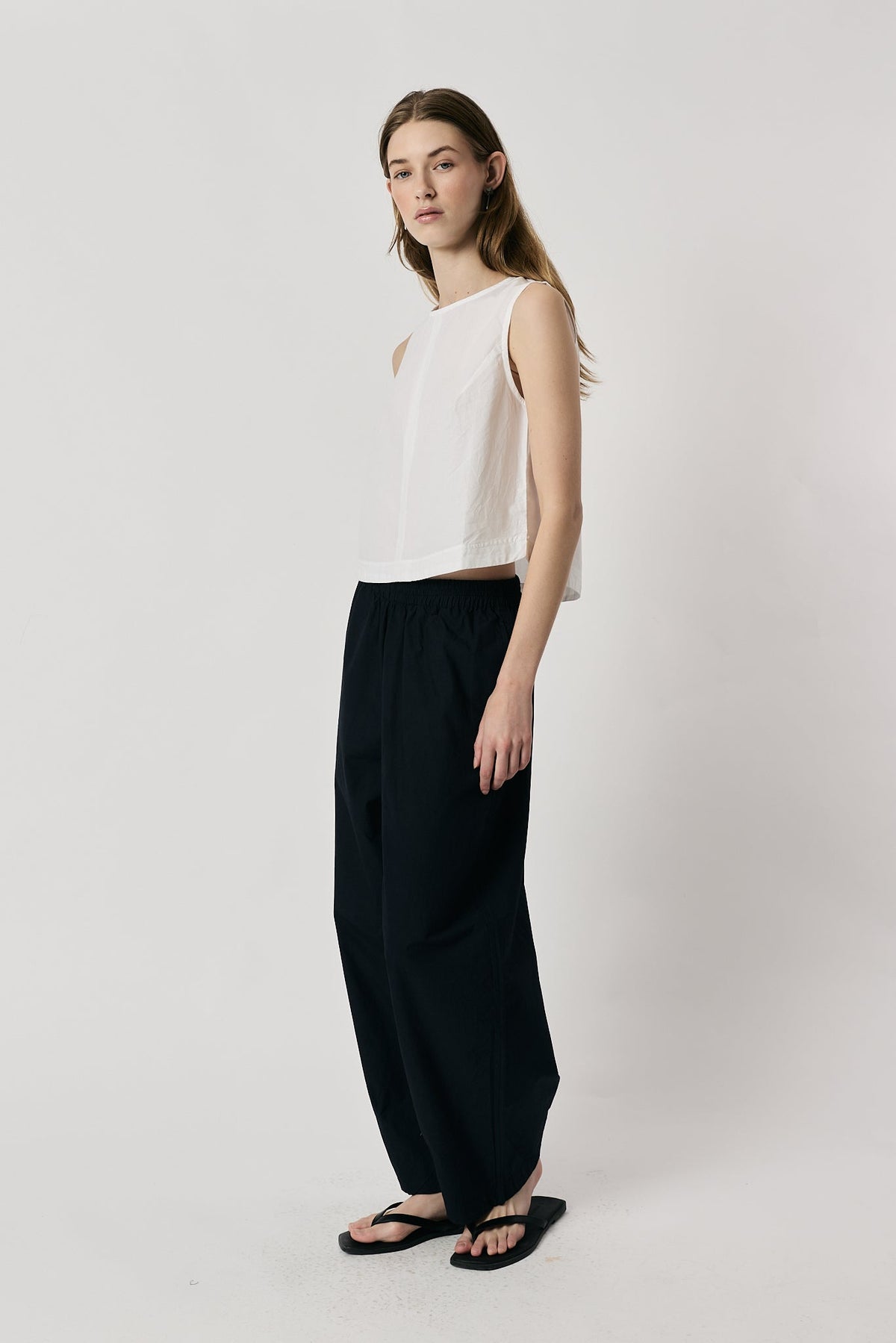 Giliann Agnes Pant (Navy)