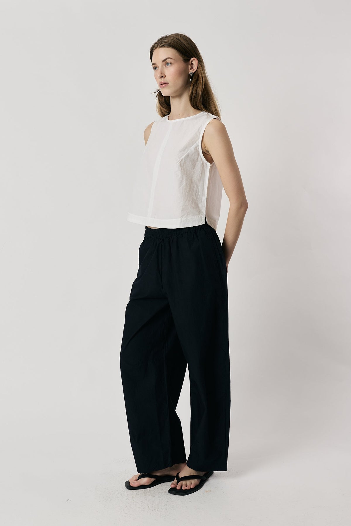 Giliann Agnes Pant (Navy)