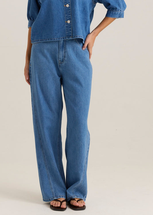 Sass Clothing Nuala Wide Leg Jean (Classic Blue Wash)