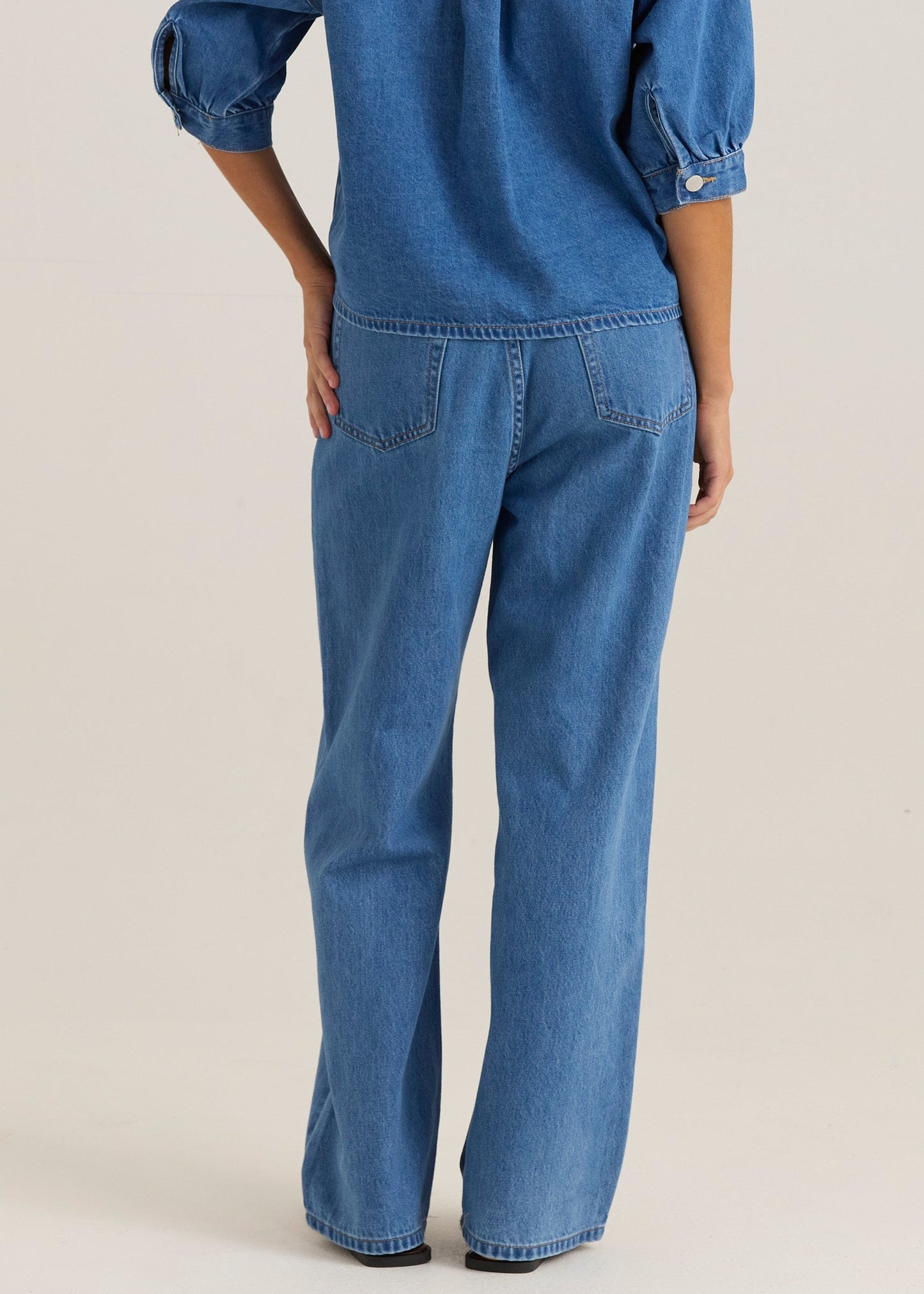 Sass Clothing Nuala Wide Leg Jean (Classic Blue Wash)