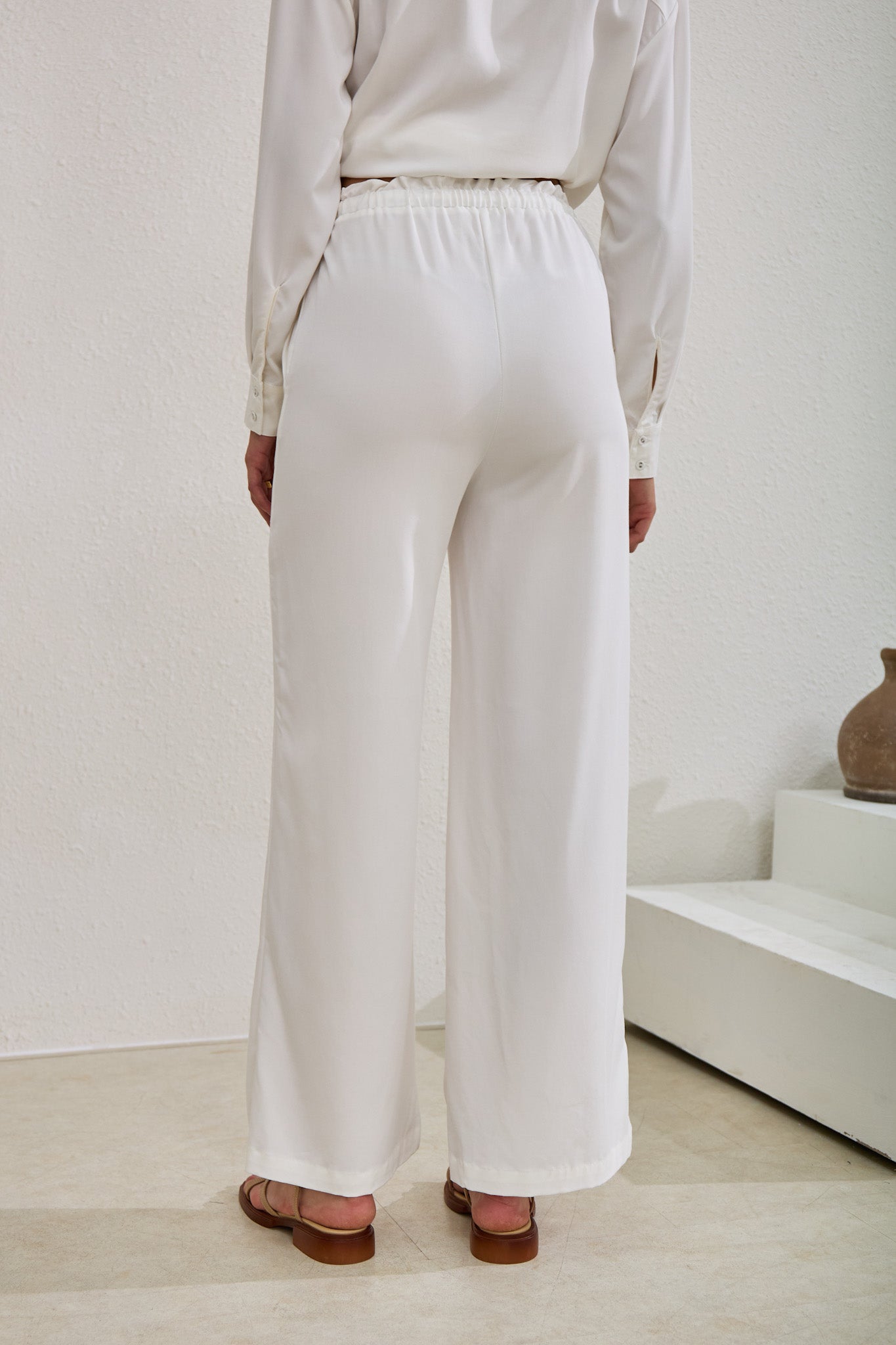 Heychic Page Cupro Pants (White)